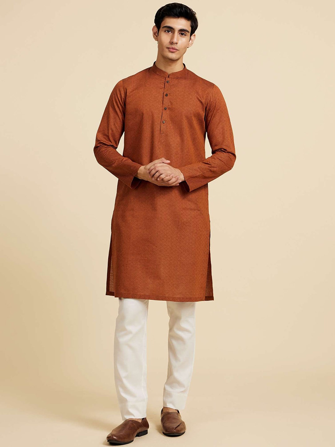 

Diwas by Manyavar Floral Woven Design Mandarin Collar Straight Kurta, Brown