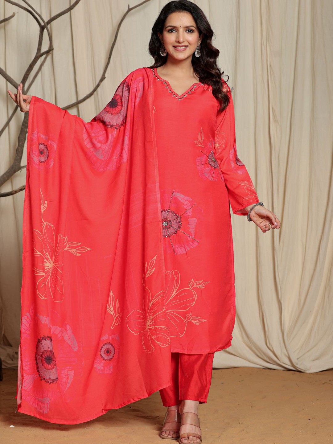 

Samhitas Floral Printed Notch Neck Sequinned Straight Kurta With Trousers & Dupatta, Red