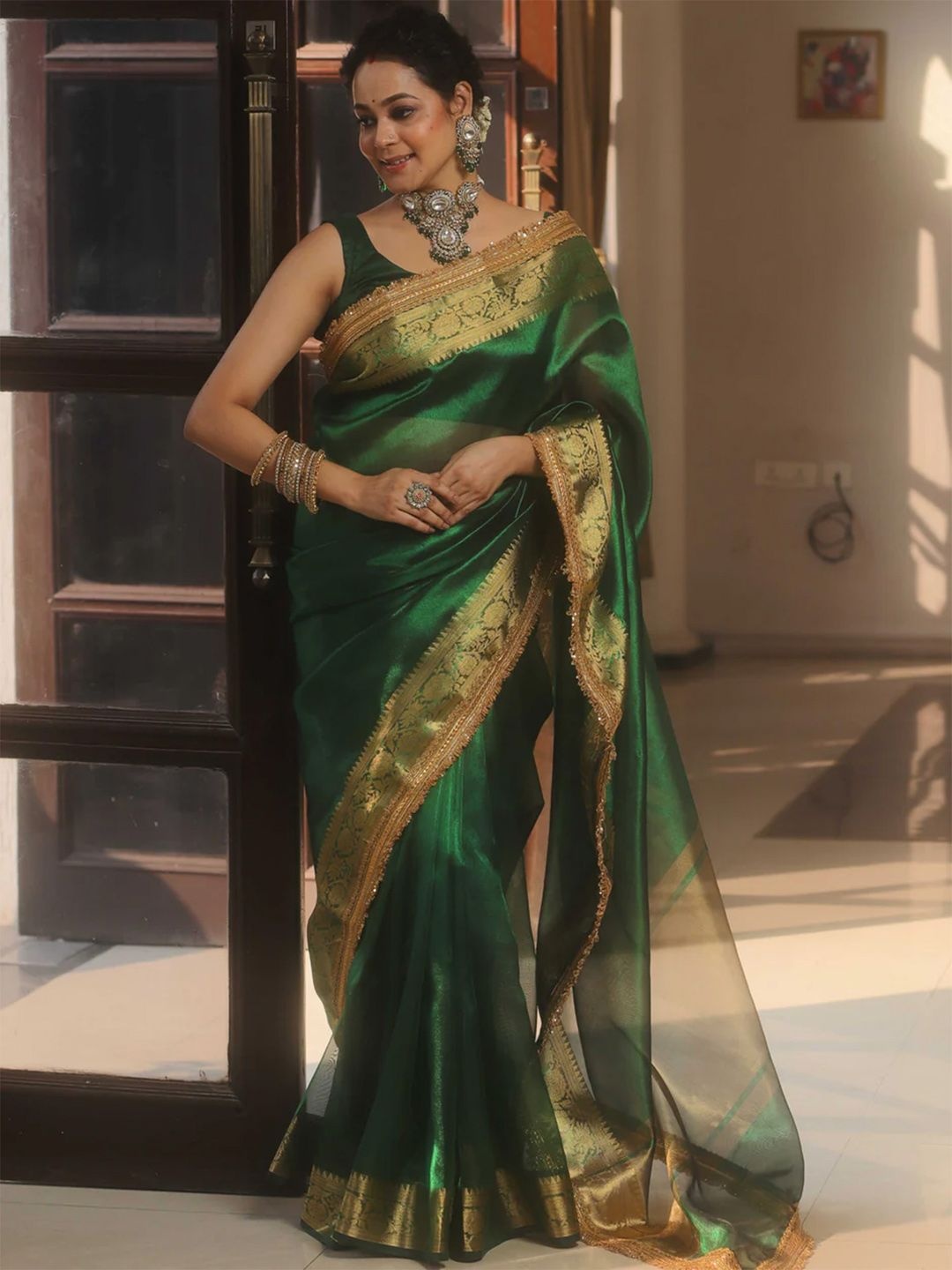 

Anouk Woven Design Borderd Tissue Saree, Green