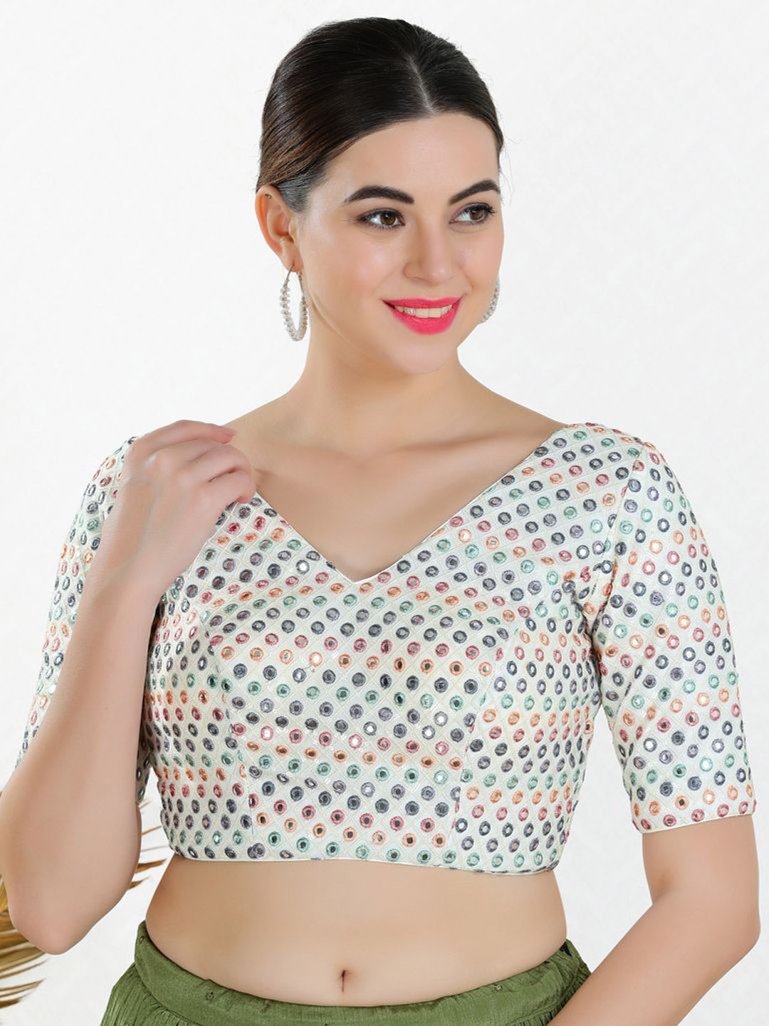 

VAMAS - THE DESIGNER BLOUSES Women V-Neck Padded Saree Blouse, White