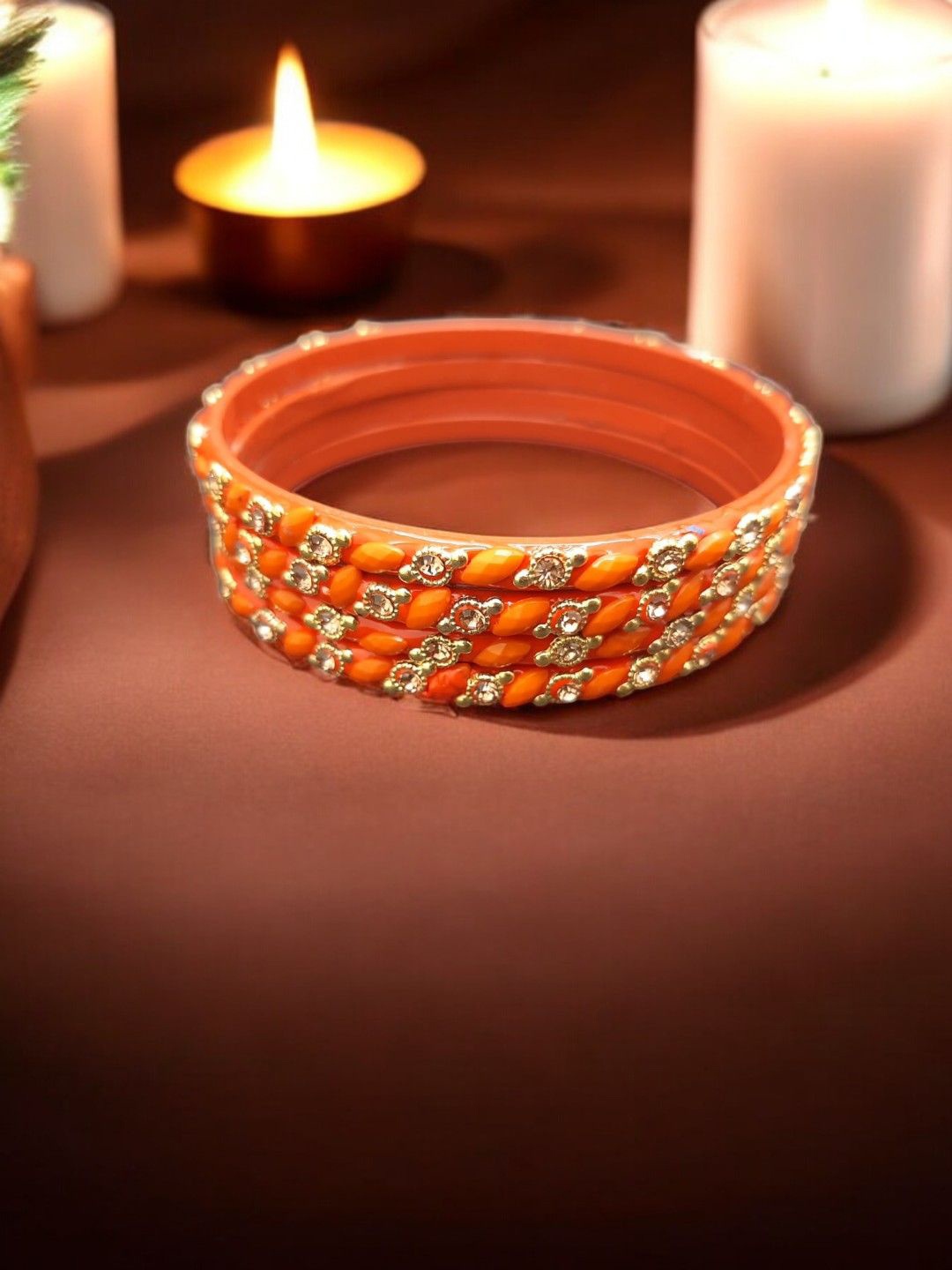 

FEMMIBELLA Set Of 4 Cubic Zircon Studded Glass Bangles, Orange