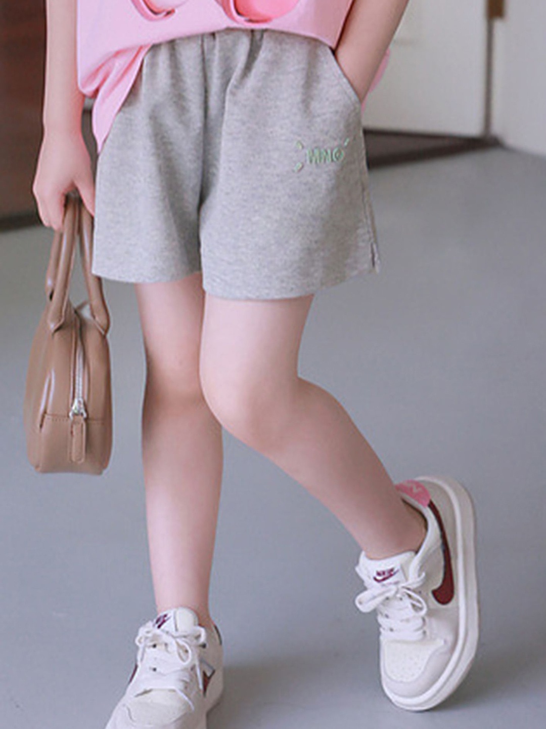 

LULU & SKY Girls Loose Fit High-Rise Cotton Shorts, Grey