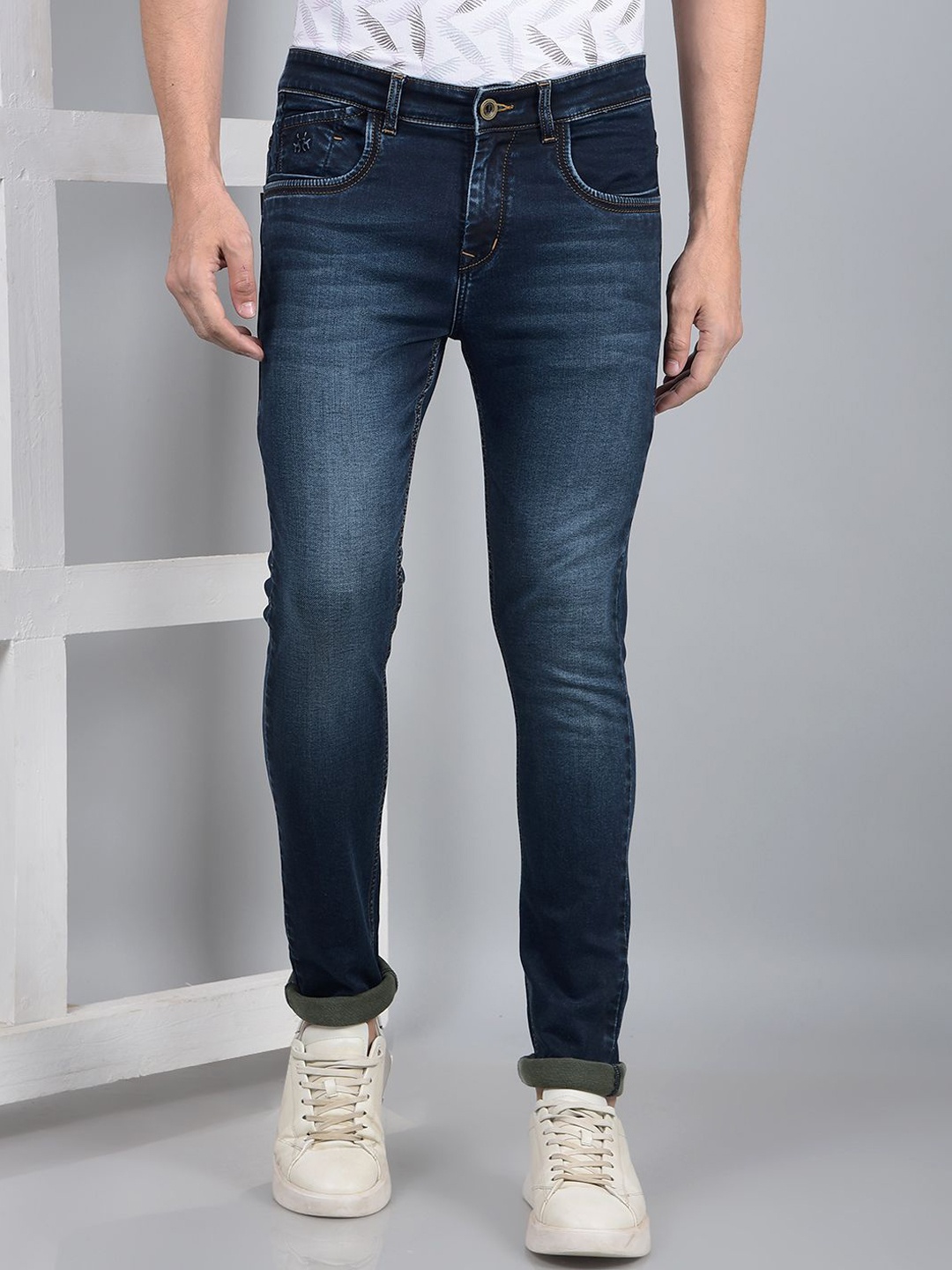 

Crimsoune Club Men Slim Fit Heavy Fade Stretchable Jeans, Blue
