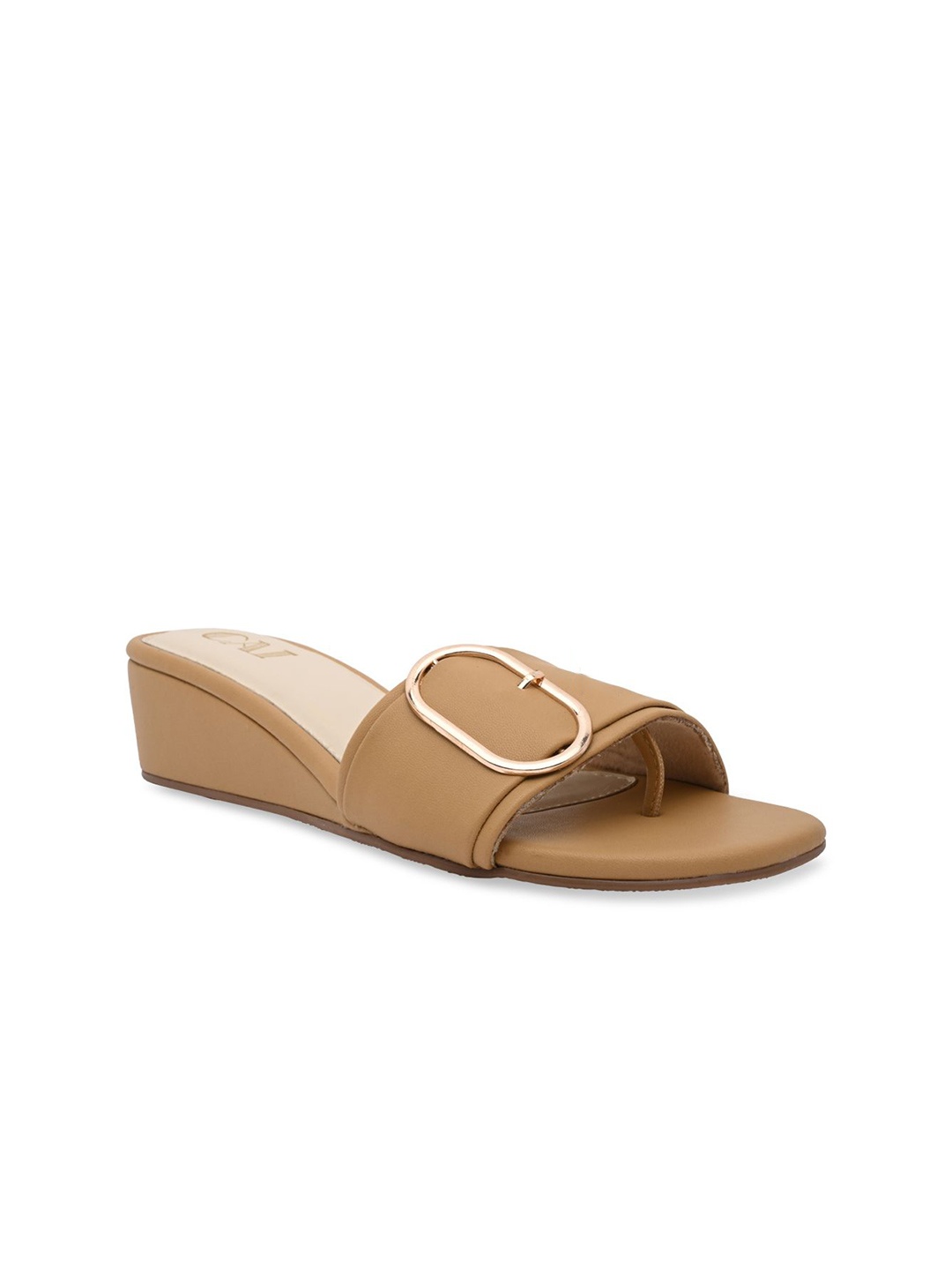 

CAI Buckled Tan Strap Wedge