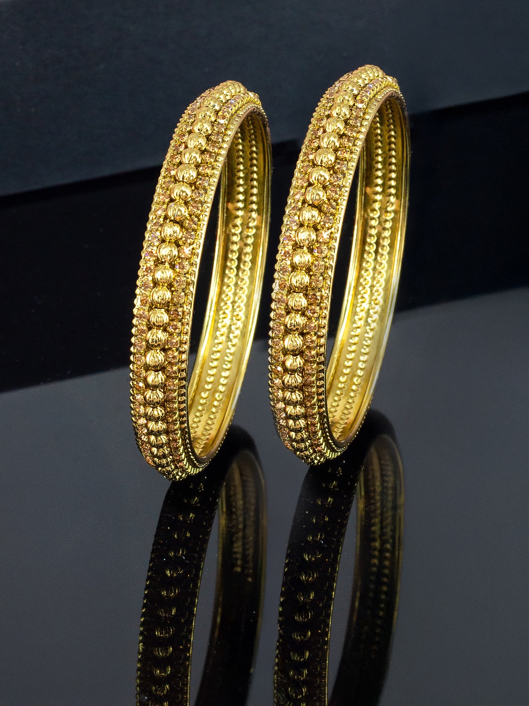 

PRIVIU Set Of 2 Gold-Plated Stone Studded Antique Bangles