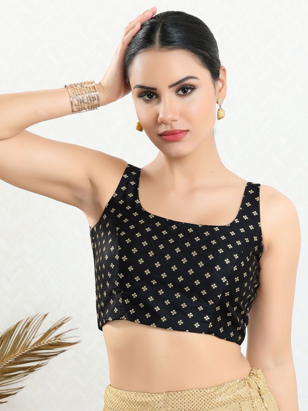 

VAMAS - THE DESIGNER BLOUSES Women Square Neck Padded Saree Blouse, Black