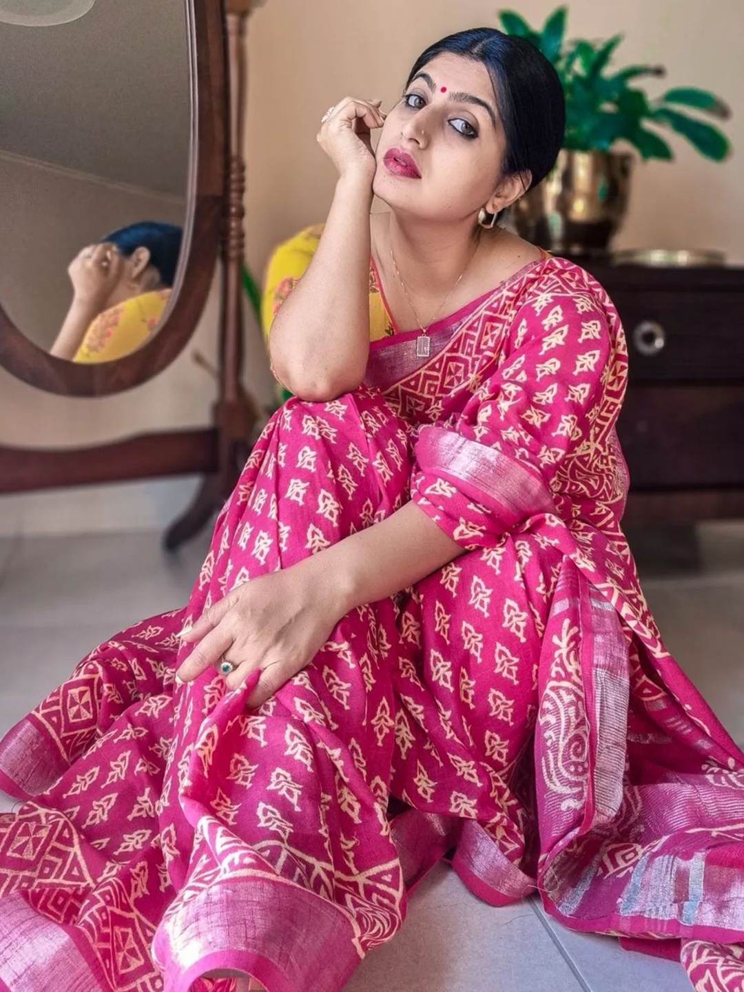 

ORUS Ethnic Motifs Printed Pure Cotton Saree, Pink