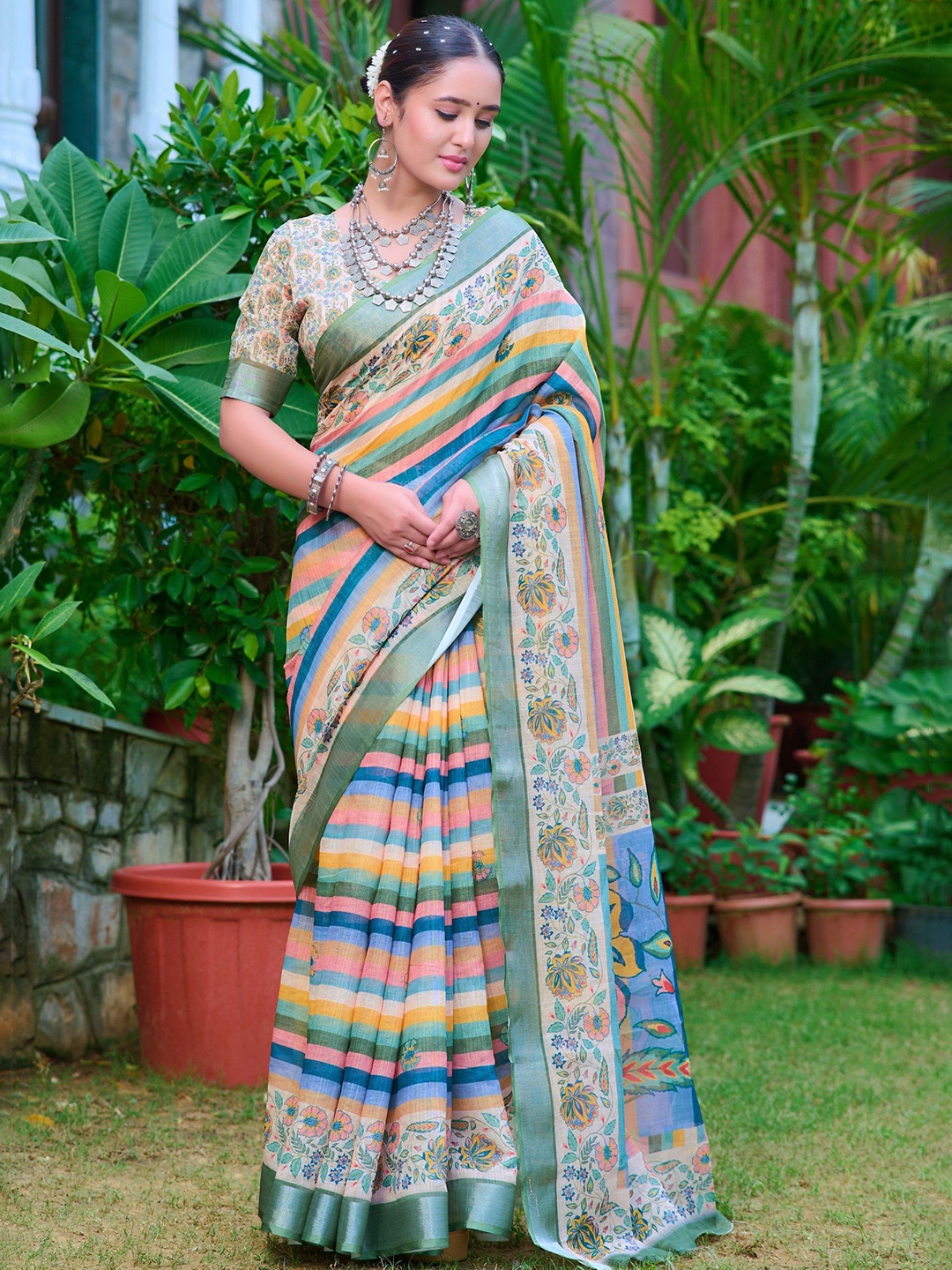 

Kalista Floral Zari Pure Cotton Saree, Blue