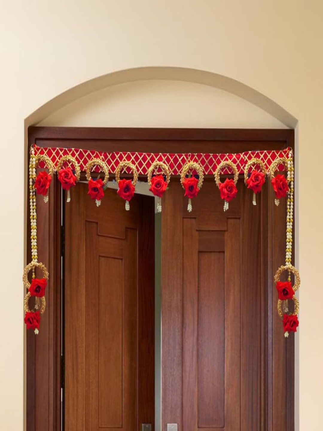 

RR Crafts Red & Gold-Toned Rose Flower Hanging Thoran