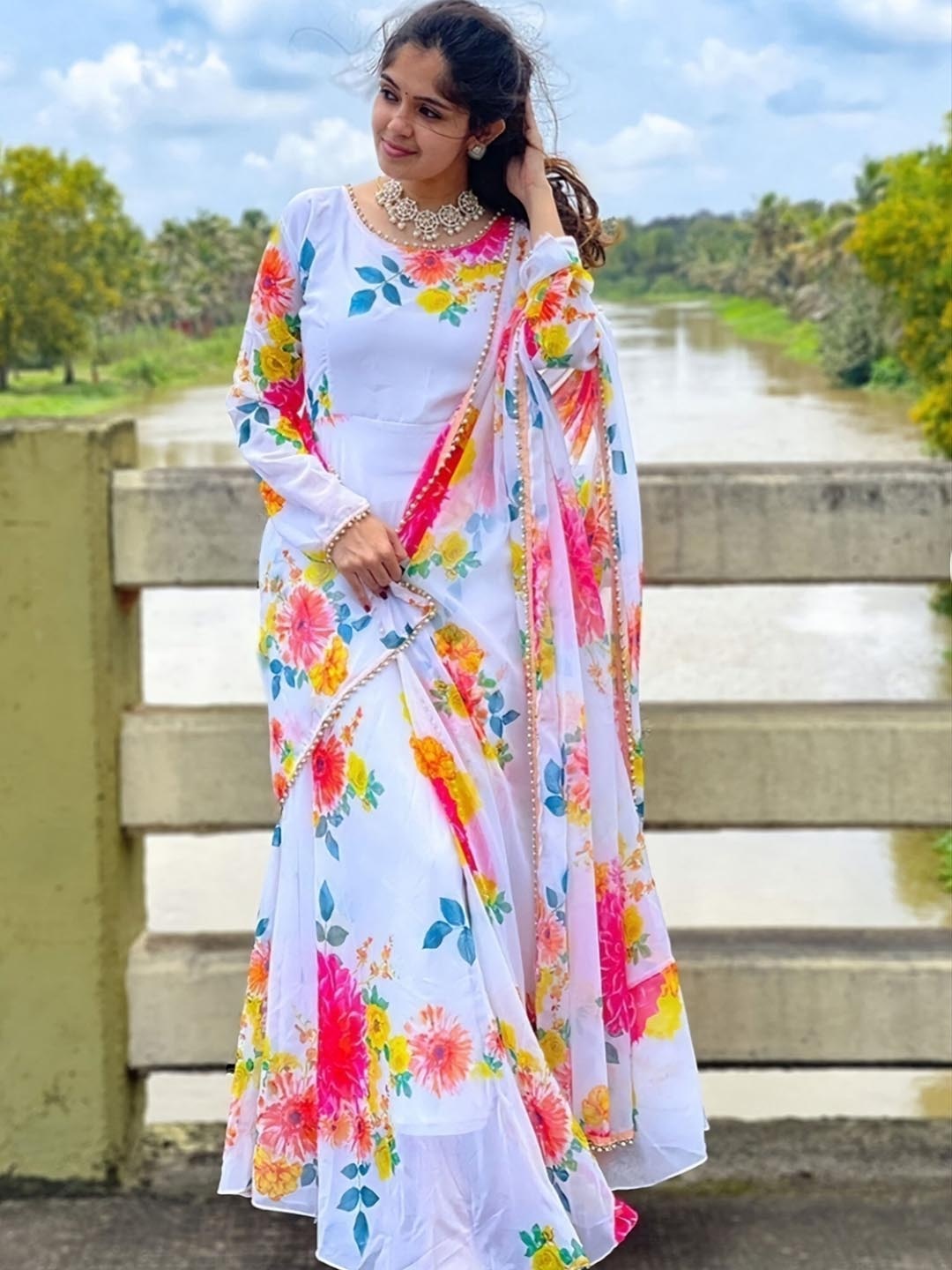 

Daeneyrys Women Floral Printed Maxi Ethnic Dress With Dupatta, White