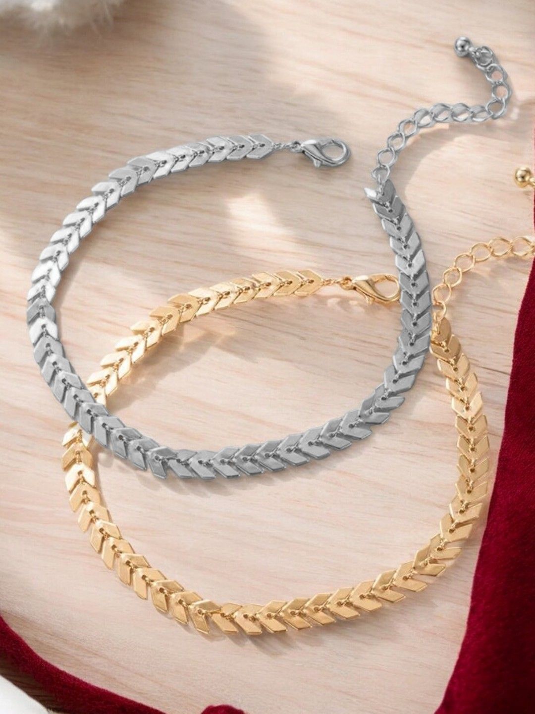 

DressBerry Set of 2 Delicate Leaf Chain Anklets, Gold