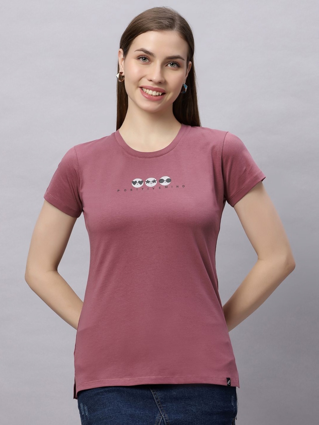 

QUIRA Typography Printed Regular Fit Cotton T-shirt, Mauve