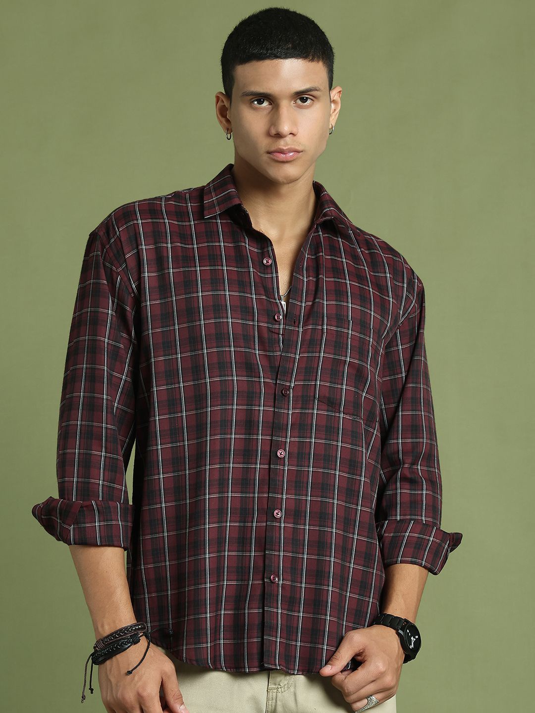 

The Roadster Lifestyle Co Checked Pure Cotton Shirt, Maroon