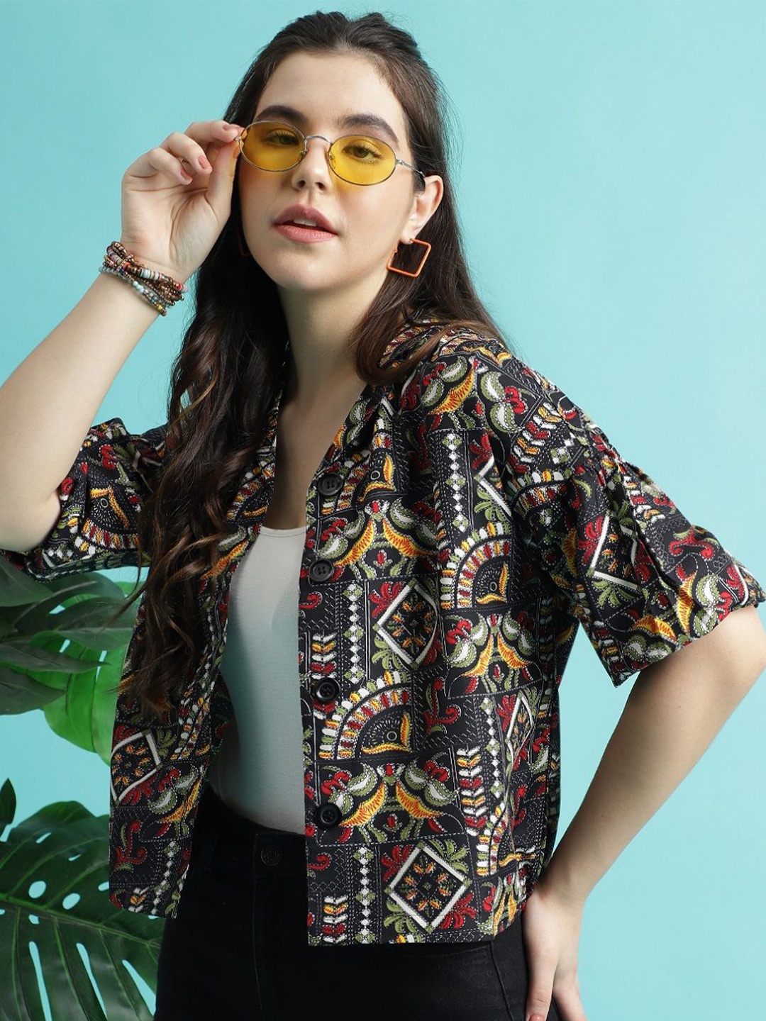 

Metronaut Floral Printed Mandarin Collar Boxy Shirt, Black