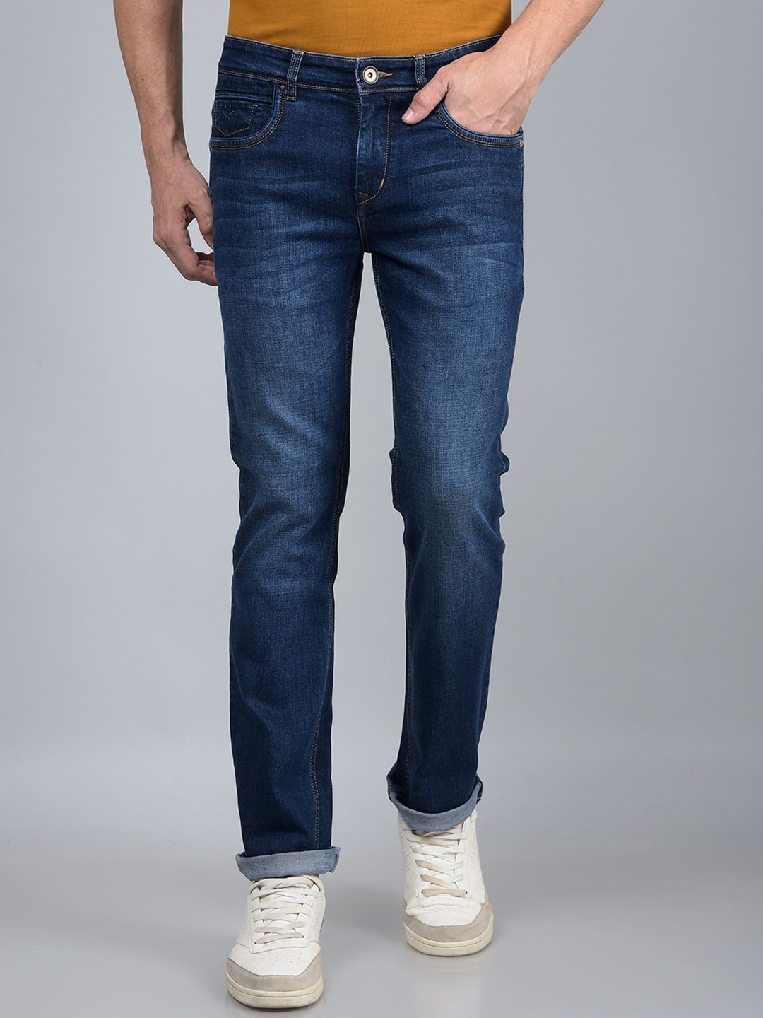 

Crimsoune Club Men Straight Fit Light Fade Mid-Rise Stretchable Jeans, Blue