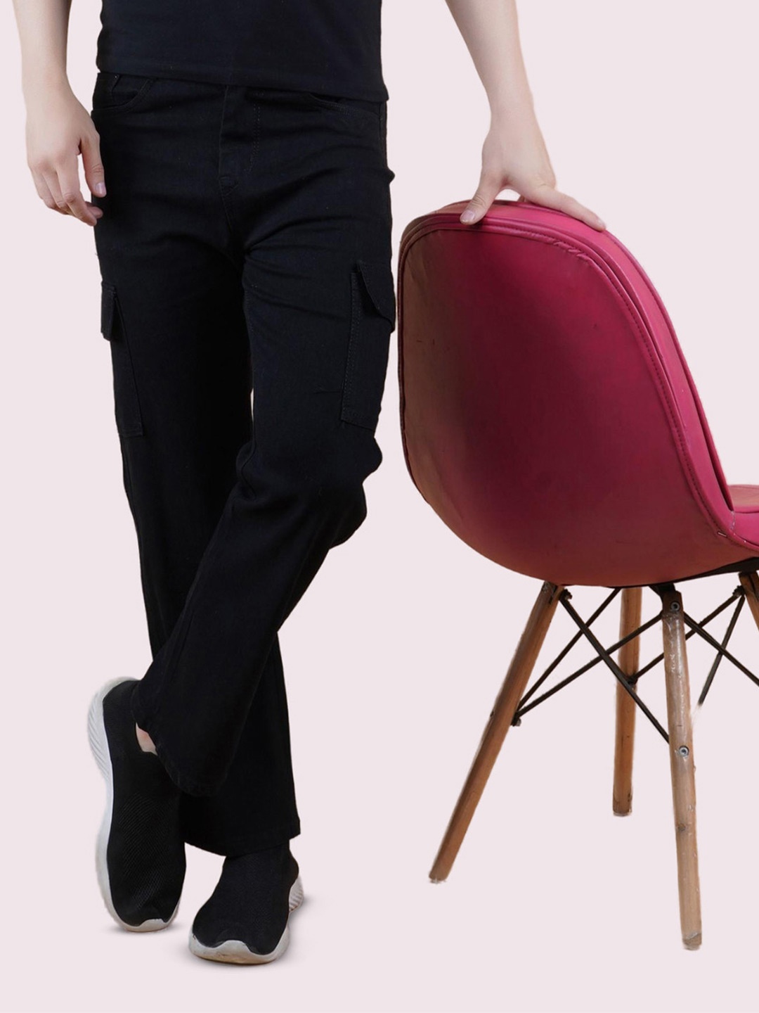 

COMFITS Men Classic Straight Fit Stretchable Cargo Styles Jeans, Black