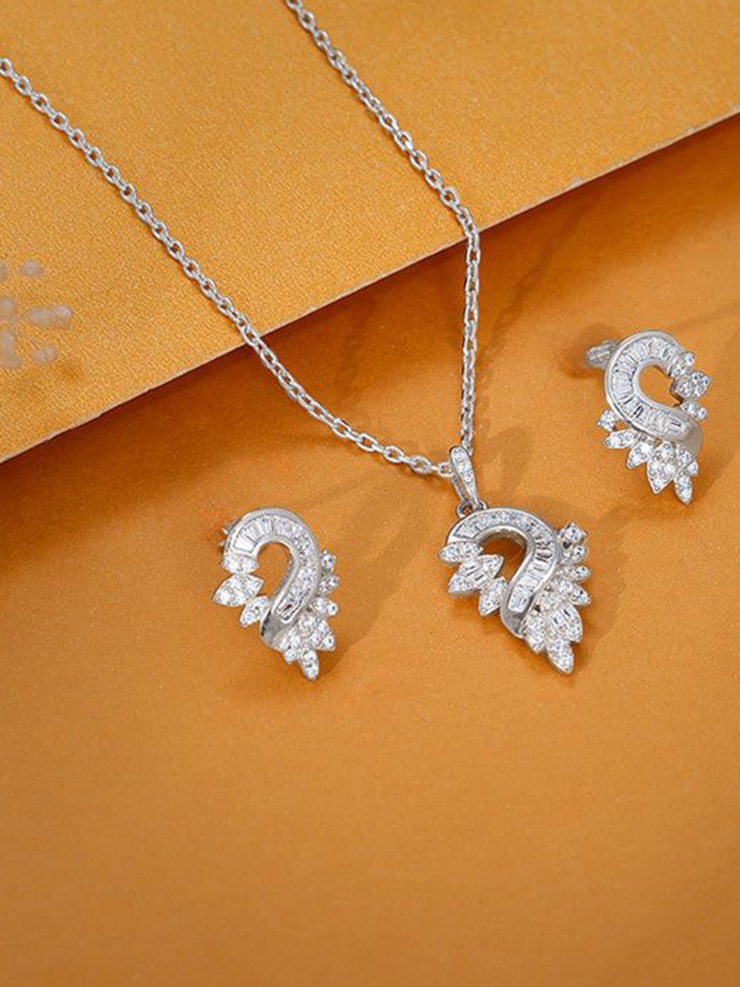 

GIVA 925 Silver-Plated Cubic Zirconia Studded Stunning Bling Set