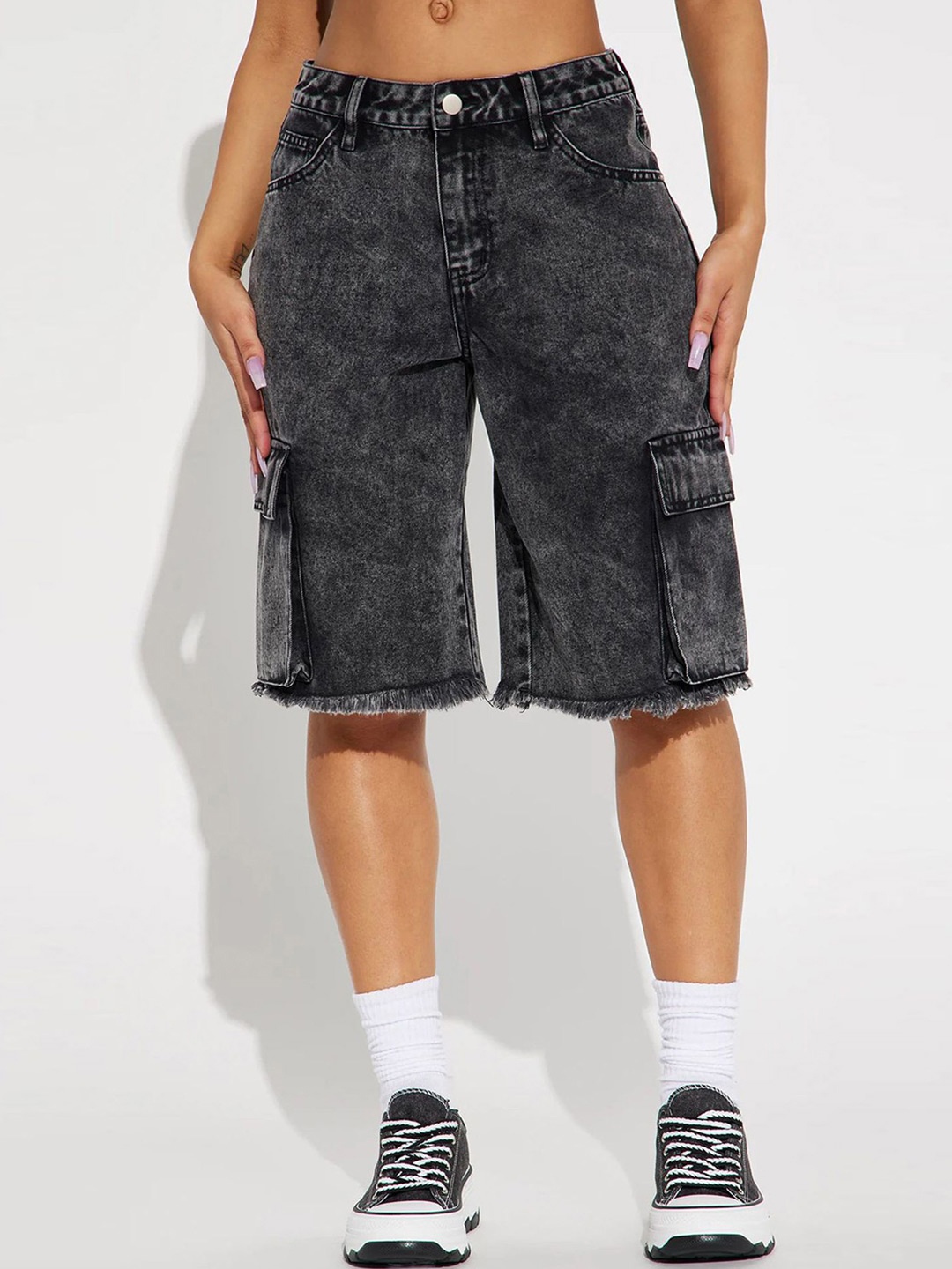 

StyleCast Women Cotton Low-Rise Cargo Shorts, Black