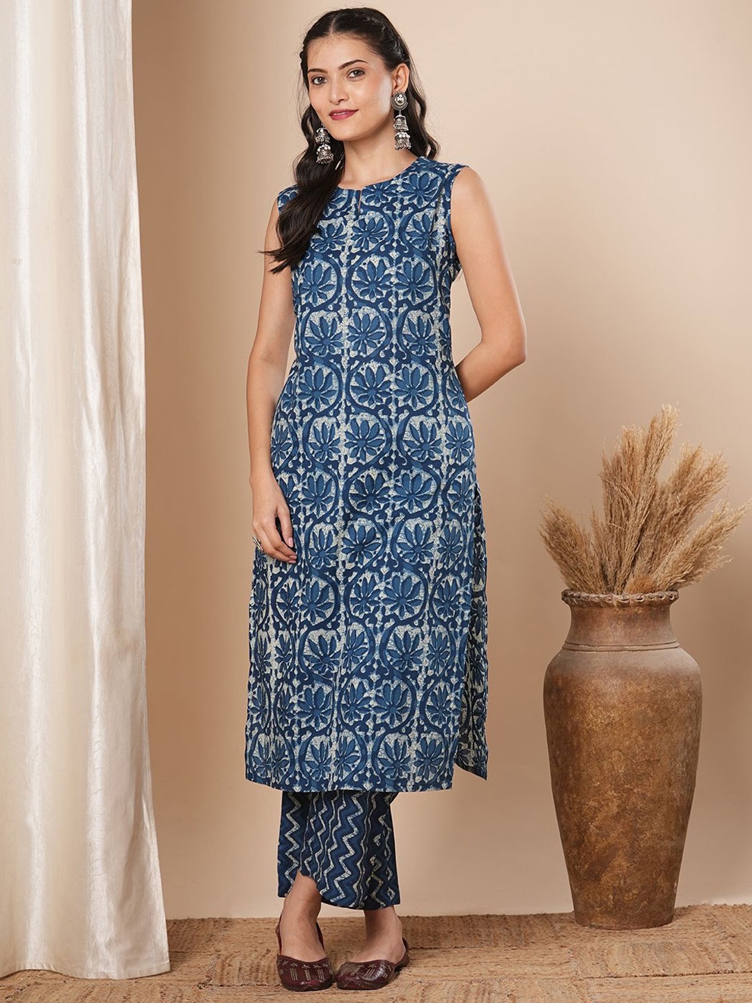 

FASHOR Floral Printed Pure Cotton Kurta With Palazzos, Blue