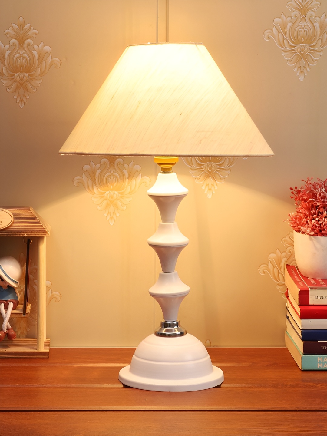 

BrightDaisy Beige & White Frustum Shaped Metal Table Lamp