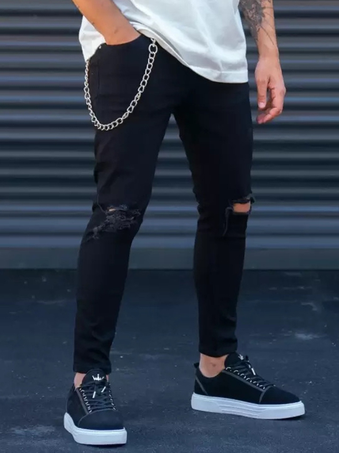 

COMFITS Men Classic Slash Knee Stretchable Jeans, Black