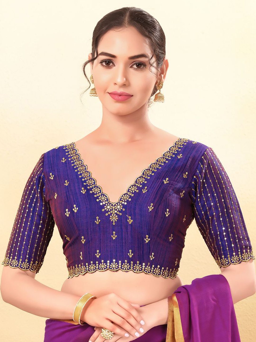 

VAMAS - THE DESIGNER BLOUSES Women V-Neck Padded Saree Blouse, Purple