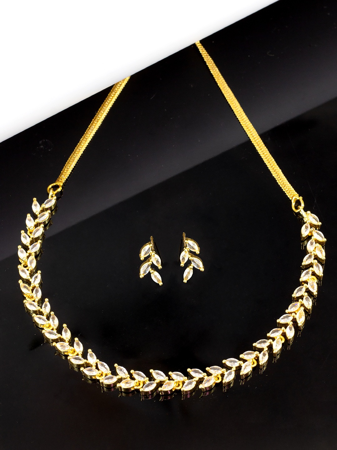 

PRIVIU Gold-Plated Leaf American Diamond Stone Studded Jewellery Set