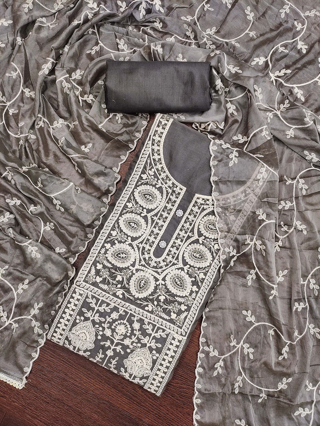 

SHADOW & SAINING Floral Embroidered Organza Semi-Stitched Dress Material, Grey