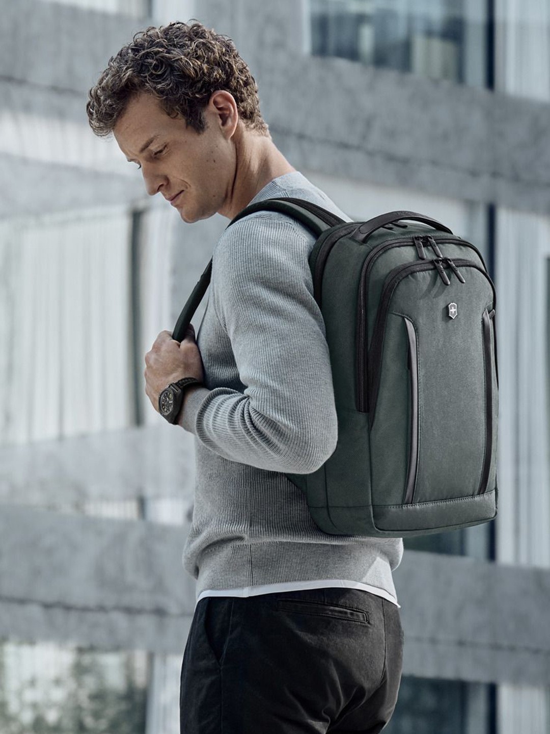 

Victorinox Unisex Backpack, Green