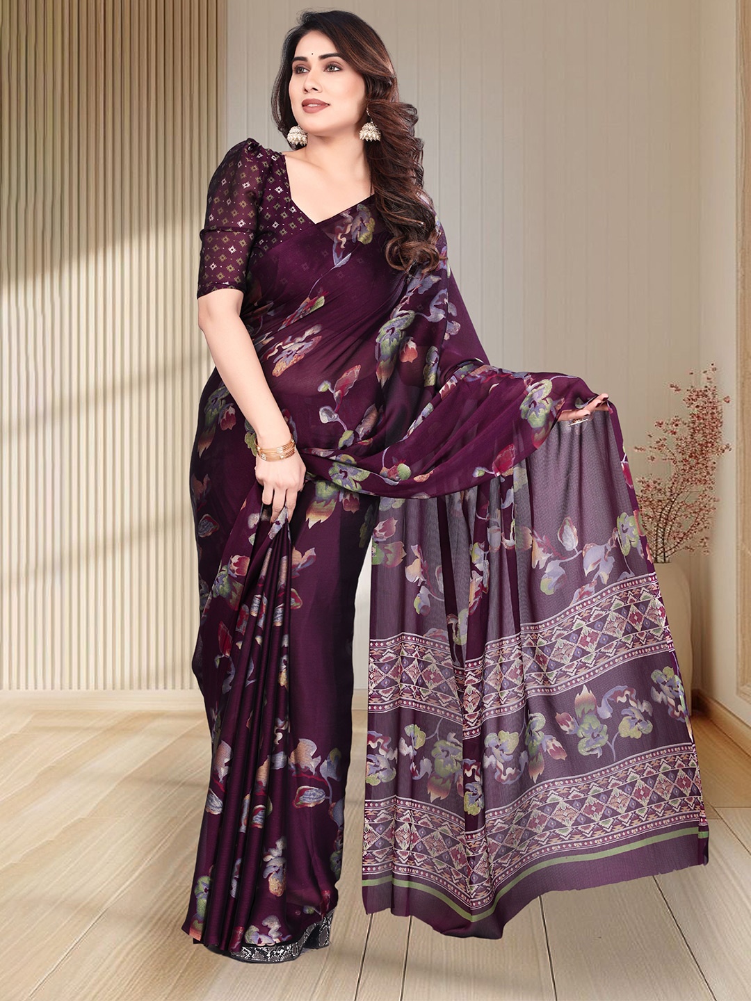 

MAGNEITTA Floral Printed Pure Chiffon Saree, Magenta