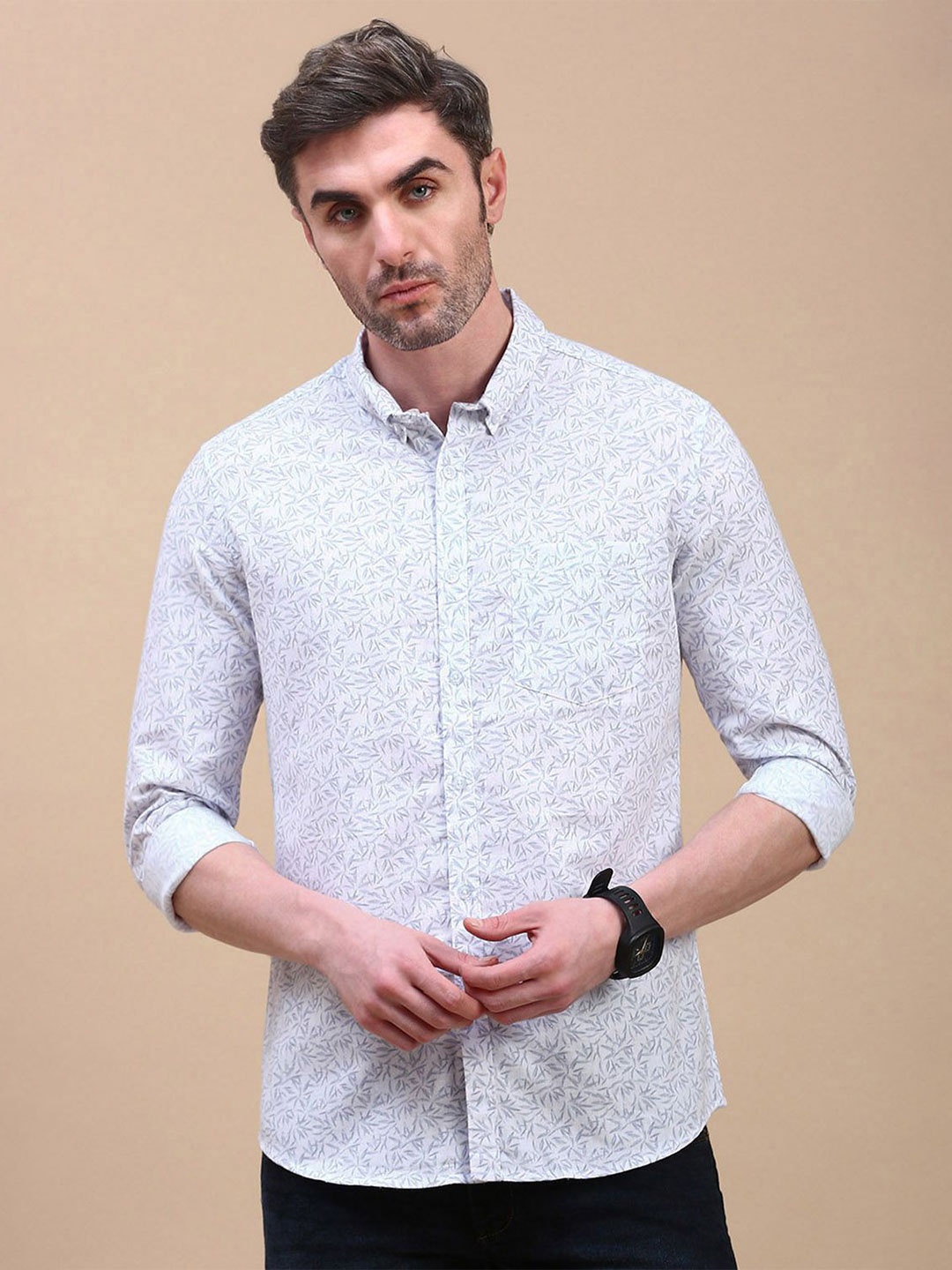 

Classic Polo Men Slim Fit Floral Opaque Casual Shirt, White