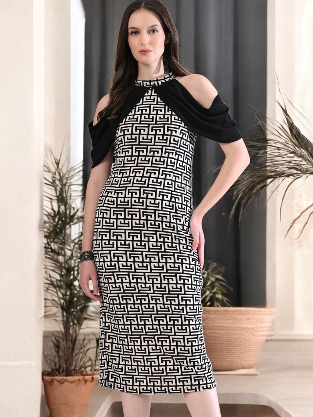 

Arbiter Collection Print Bodycon Midi Dress, Multi