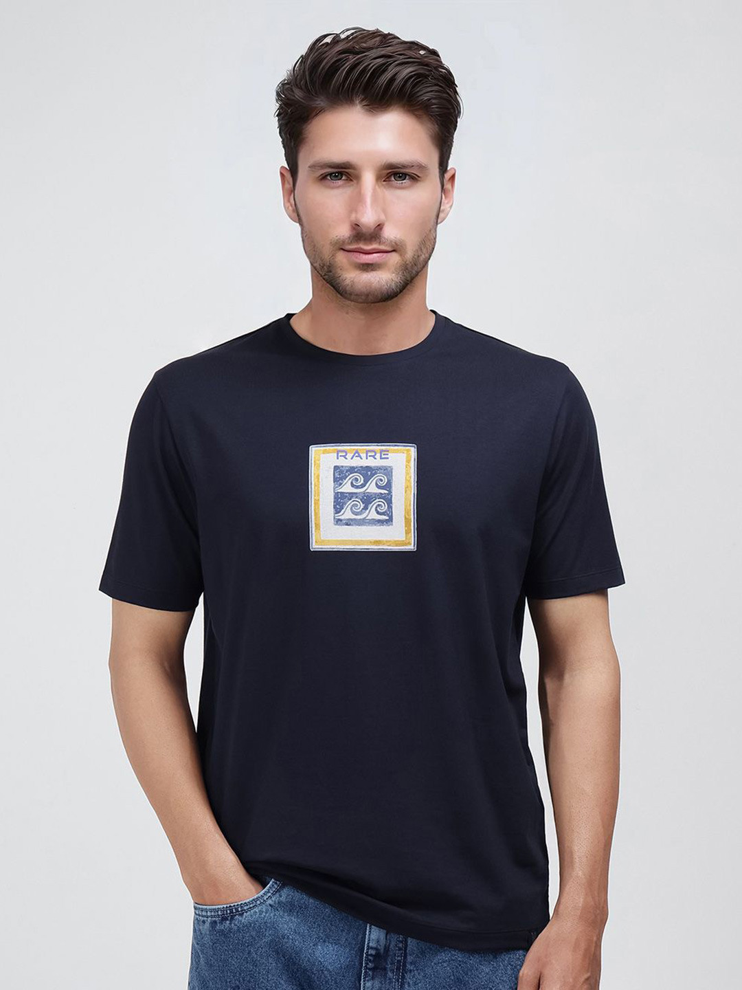 

RARE RABBIT Men Printed Pockets T-shirt, Navy blue