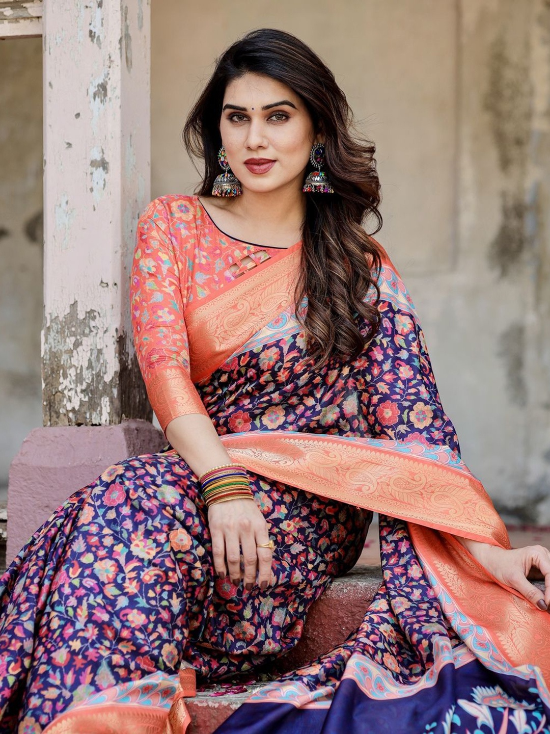 

ALMAARI FASHION Ethnic Motifs Printed Zari Pure Silk Kanjeevaram Saree, Red