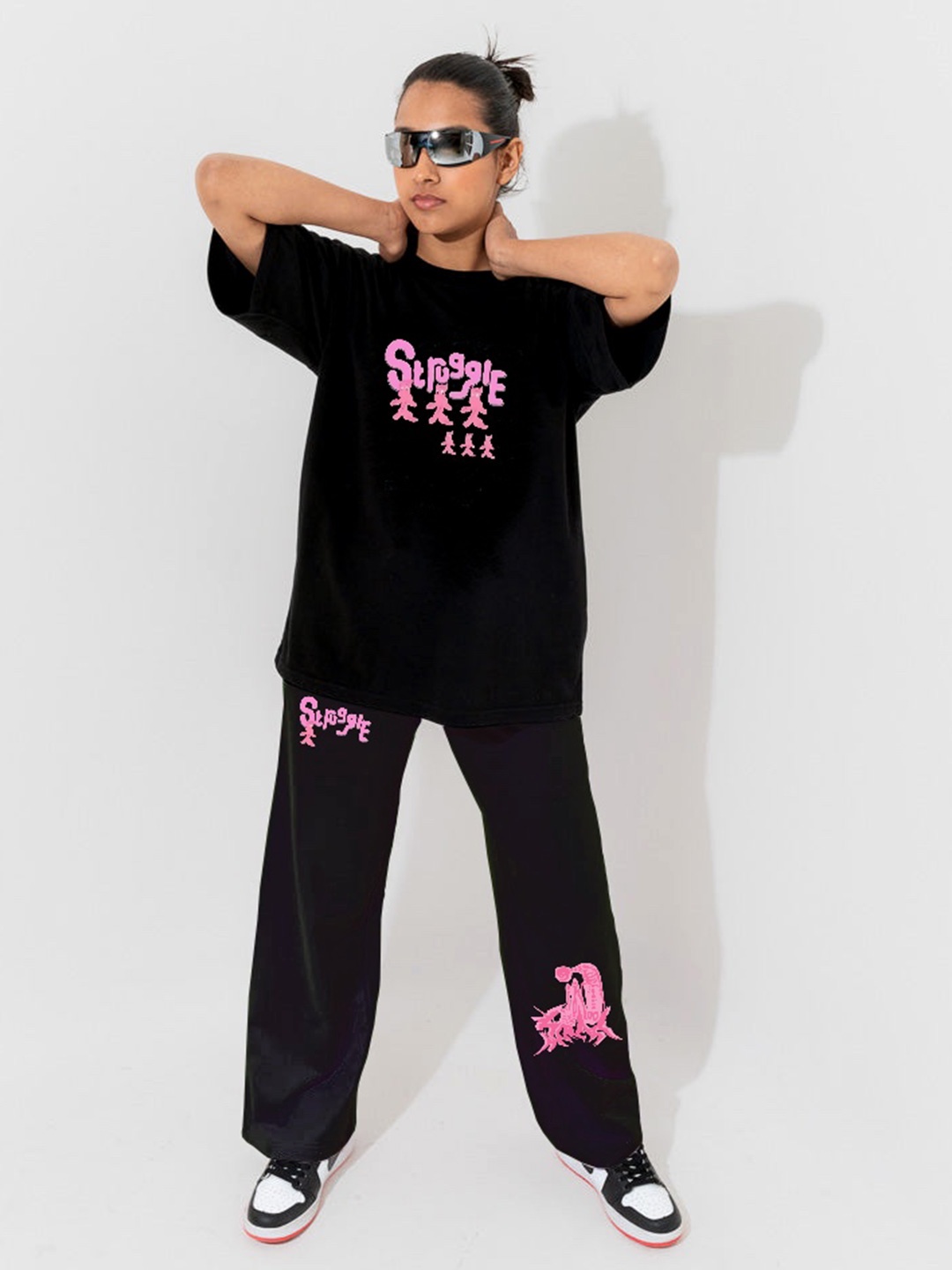 

TheBTclub Unisex Round Neck T-Shirt With Joggers Co-Ords, Black