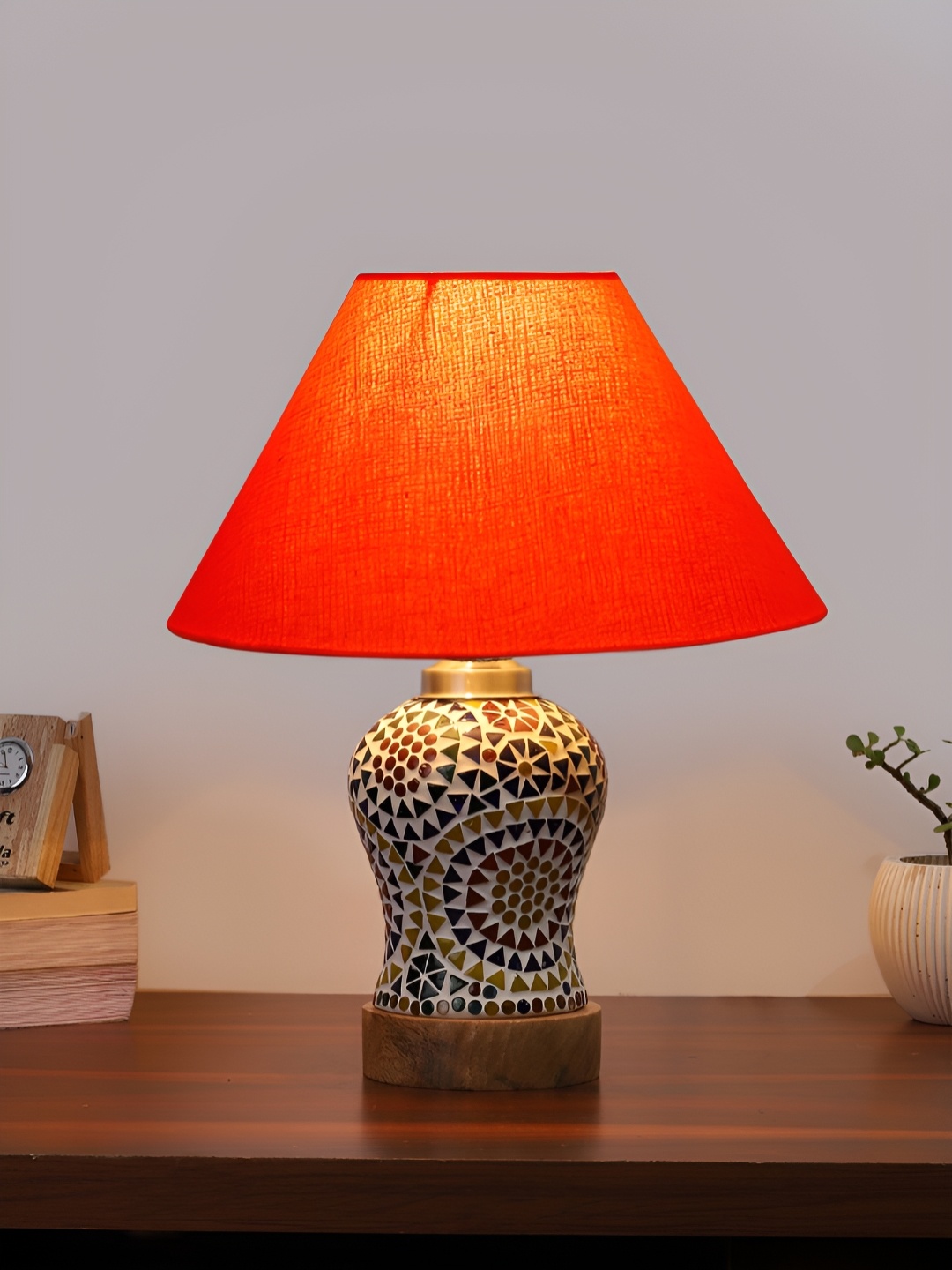 

Devansh Orange & White Wooden Traditional Frusturical Shaped Table Lamp