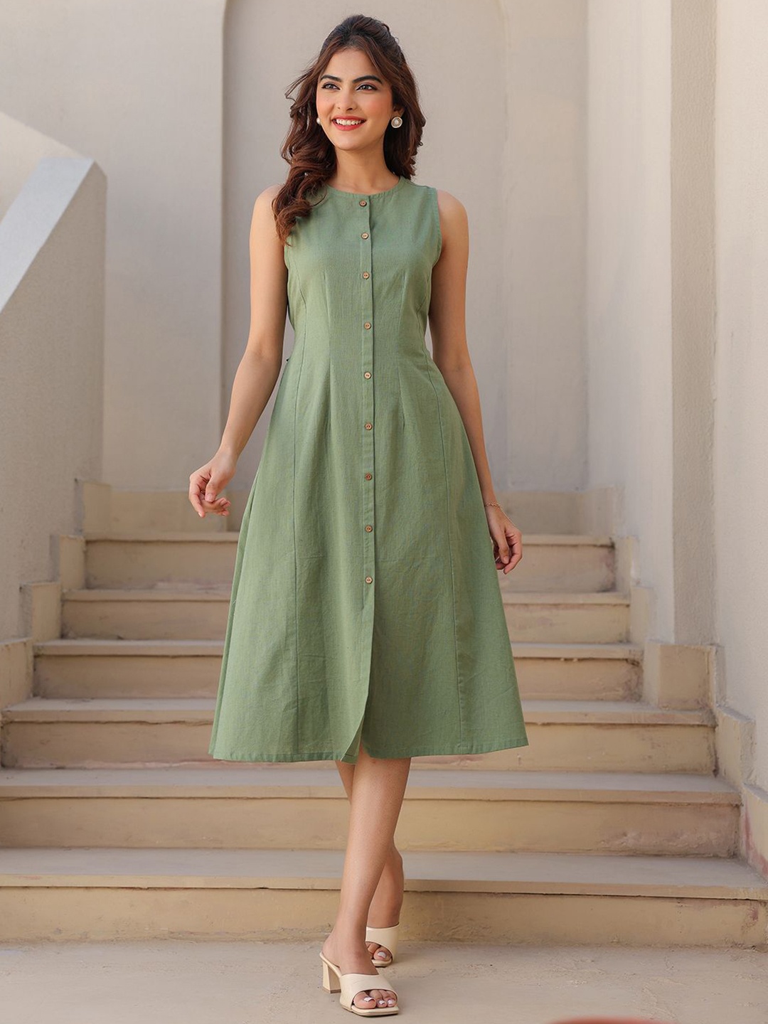 

Janasya Women's Green Cotton Solid A-line Dress