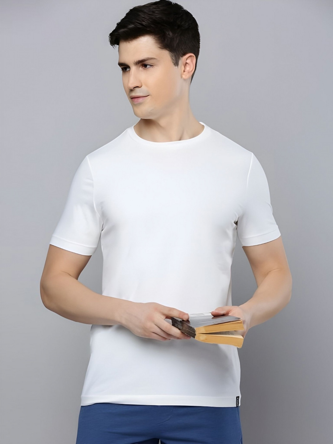 

SZN Men T-shirt, White