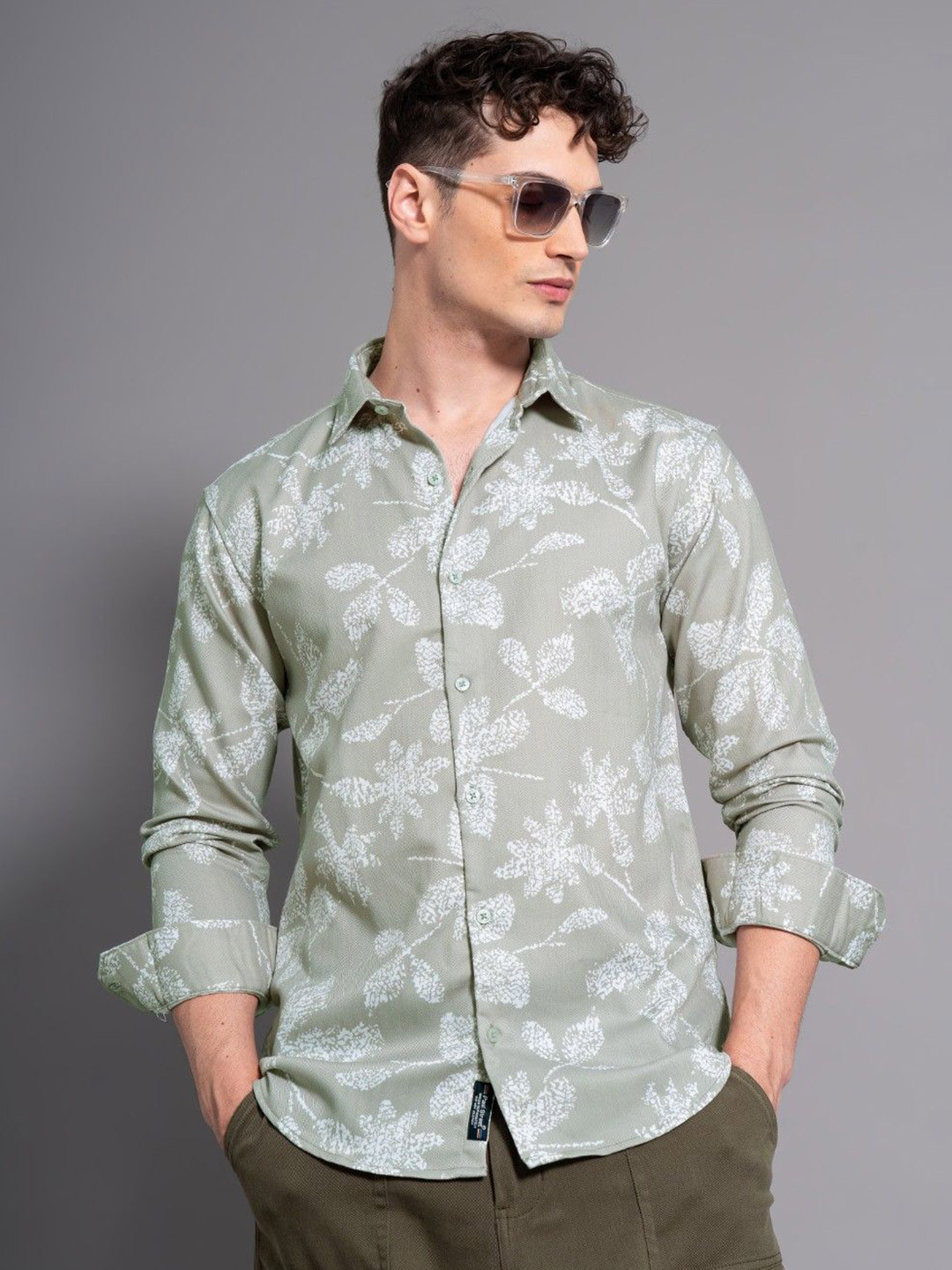 

PAUL STREET Men Standard Slim Fit Floral Opaque Printed Casual Shirt, Green