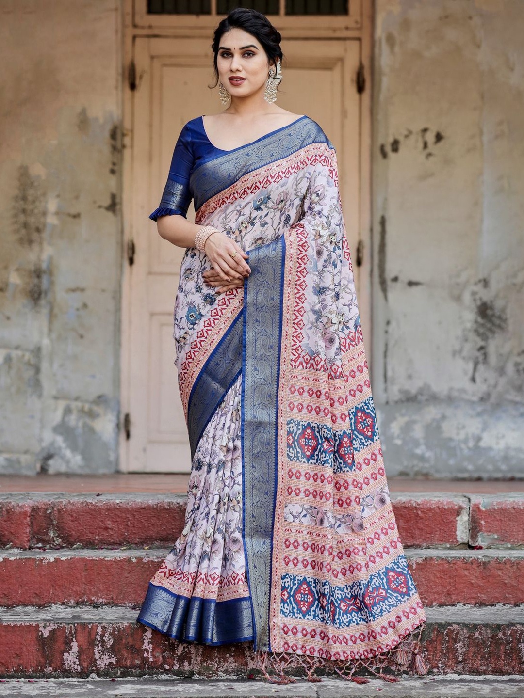 

ALMAARI FASHION Ethnic Motifs Zari Kanjeevaram Saree, Blue