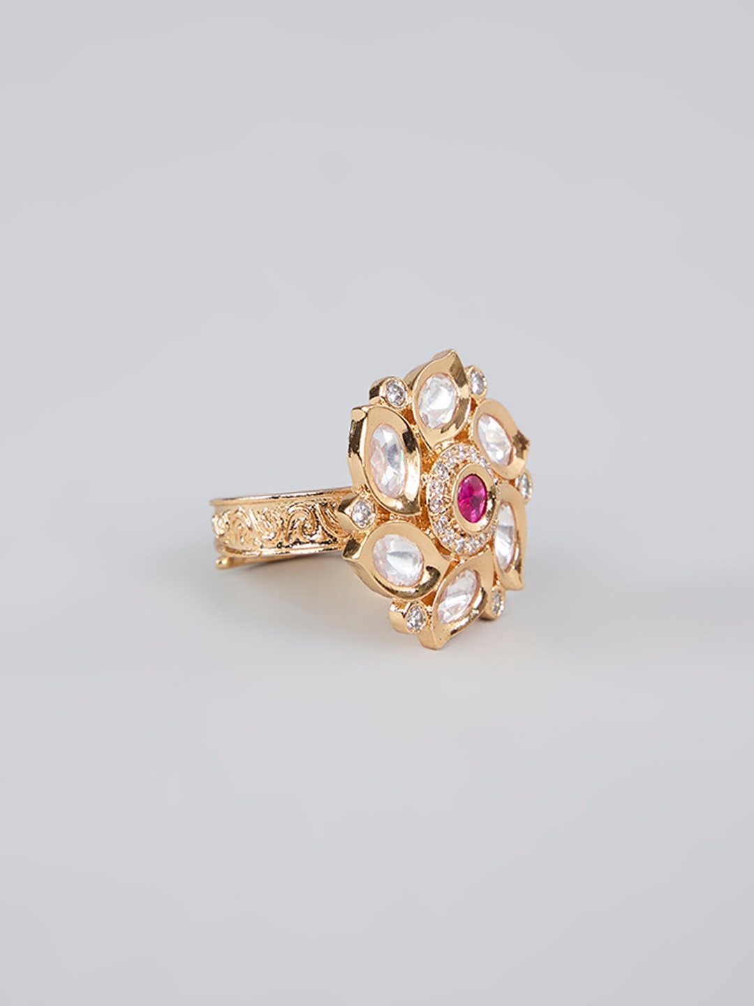 

AURAA TRENDS Gold-Plated Kundan Polki-Studded Finger Ring