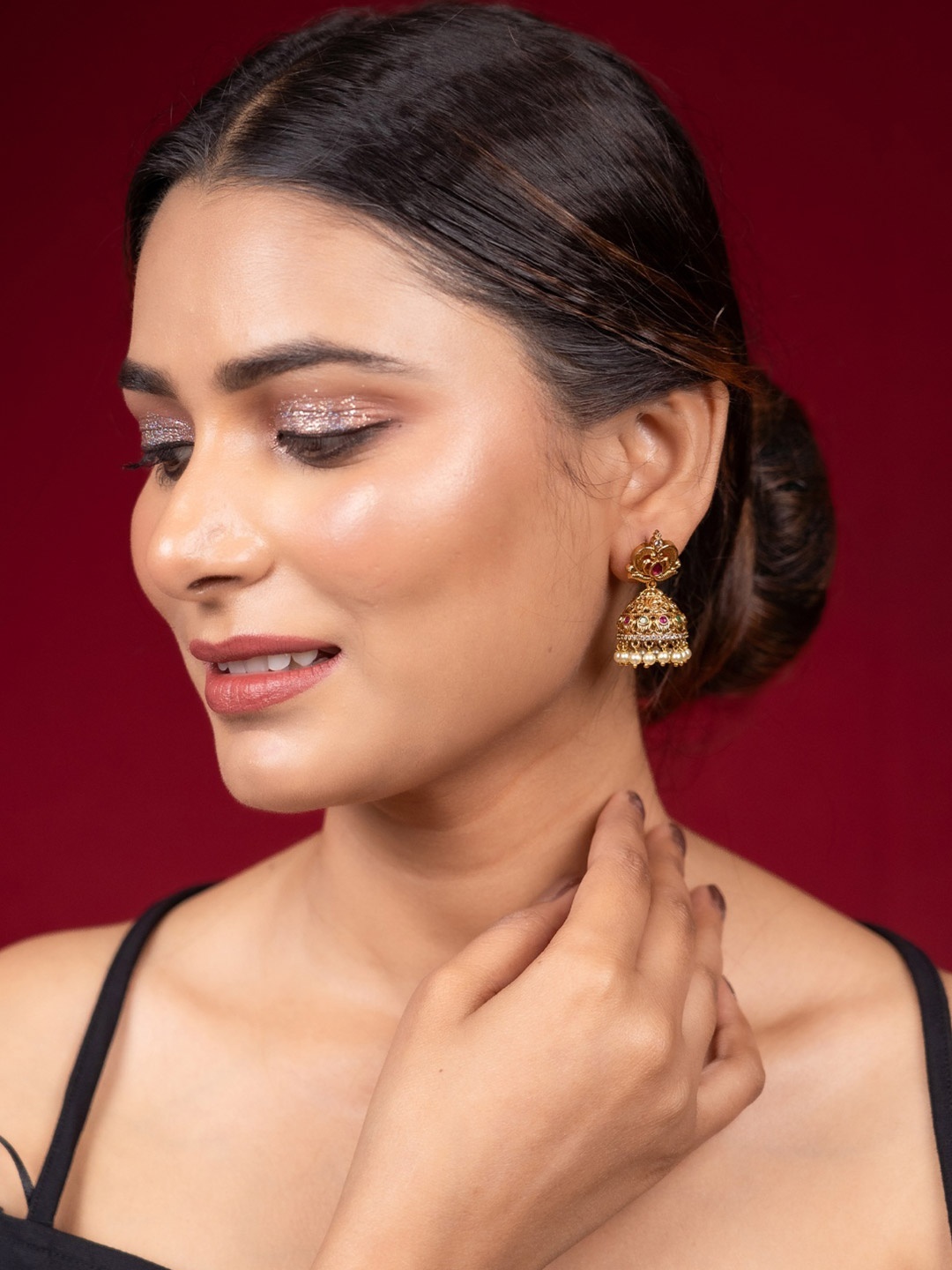 

Niscka Gold-Plated Artificial Stones Studded & Beaded Dome Shaped Jhumkas