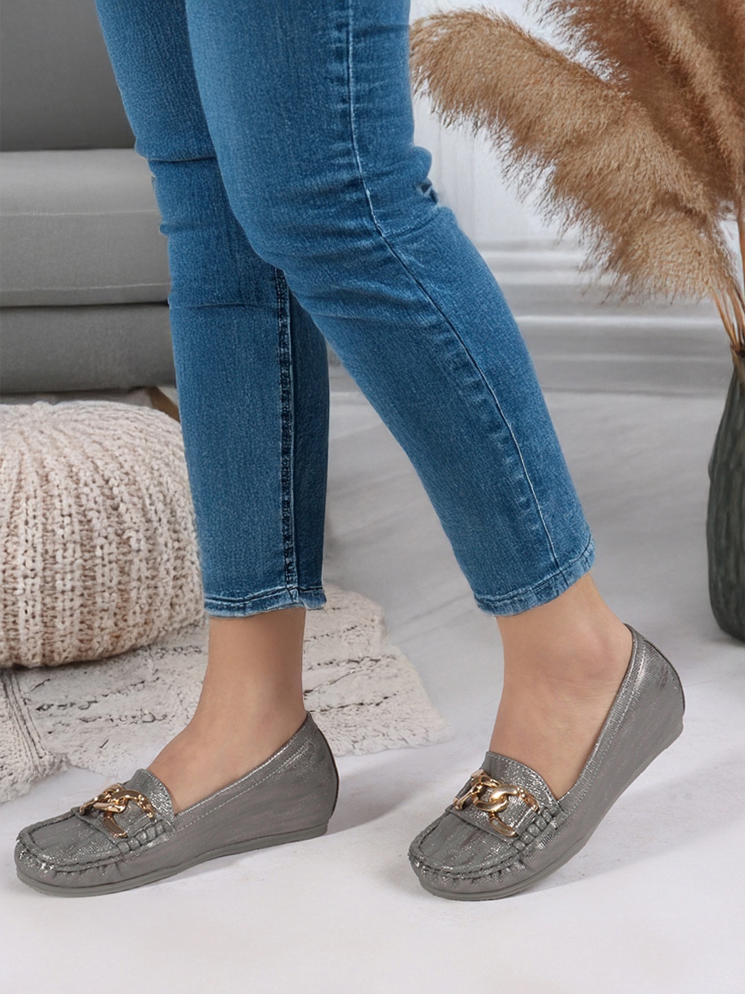 

Carlton London Women Textured Round Toe Slip-On Horsebit Loafers, Grey