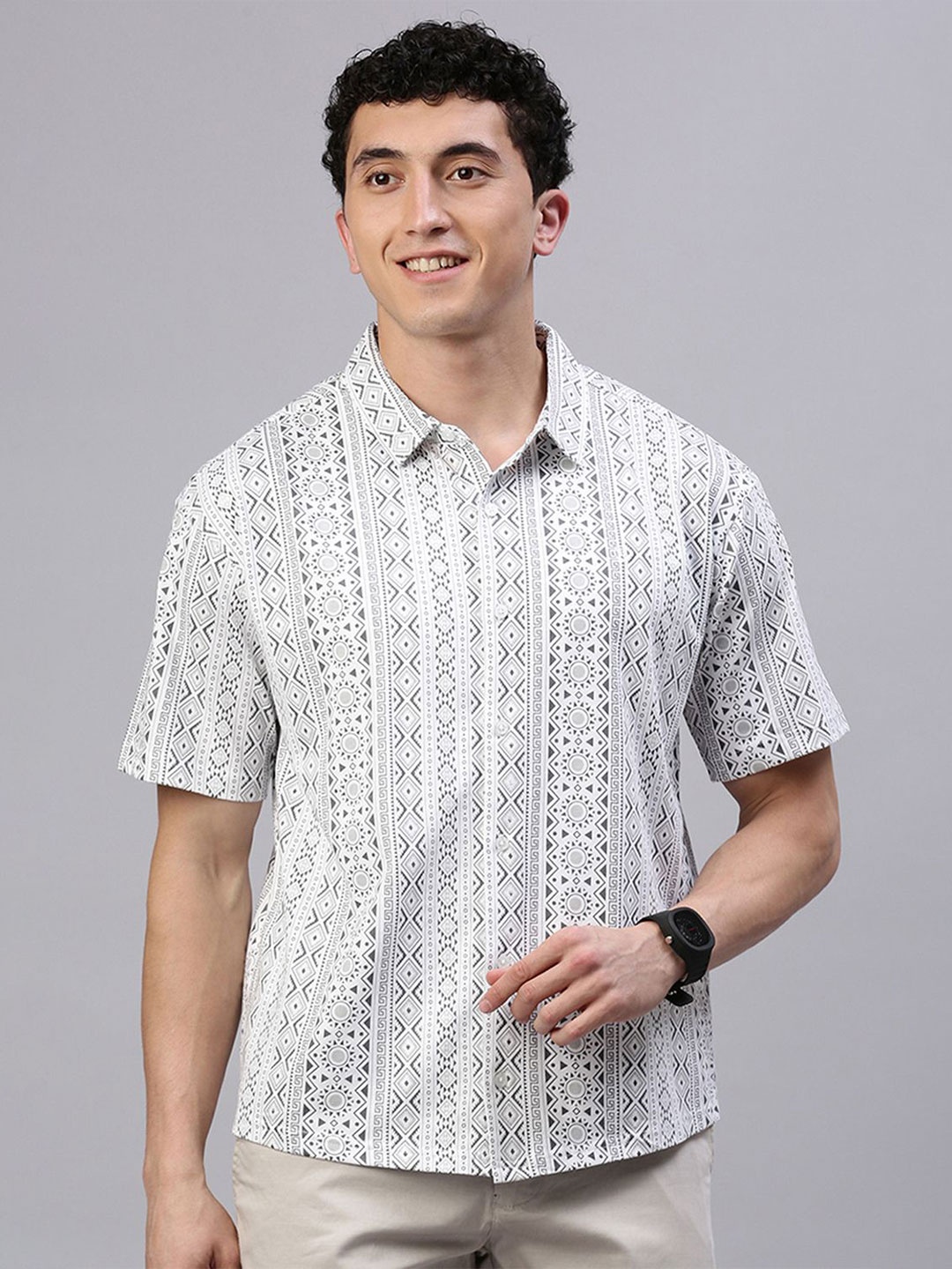 

Classic Polo Men Opaque Casual Shirt, White