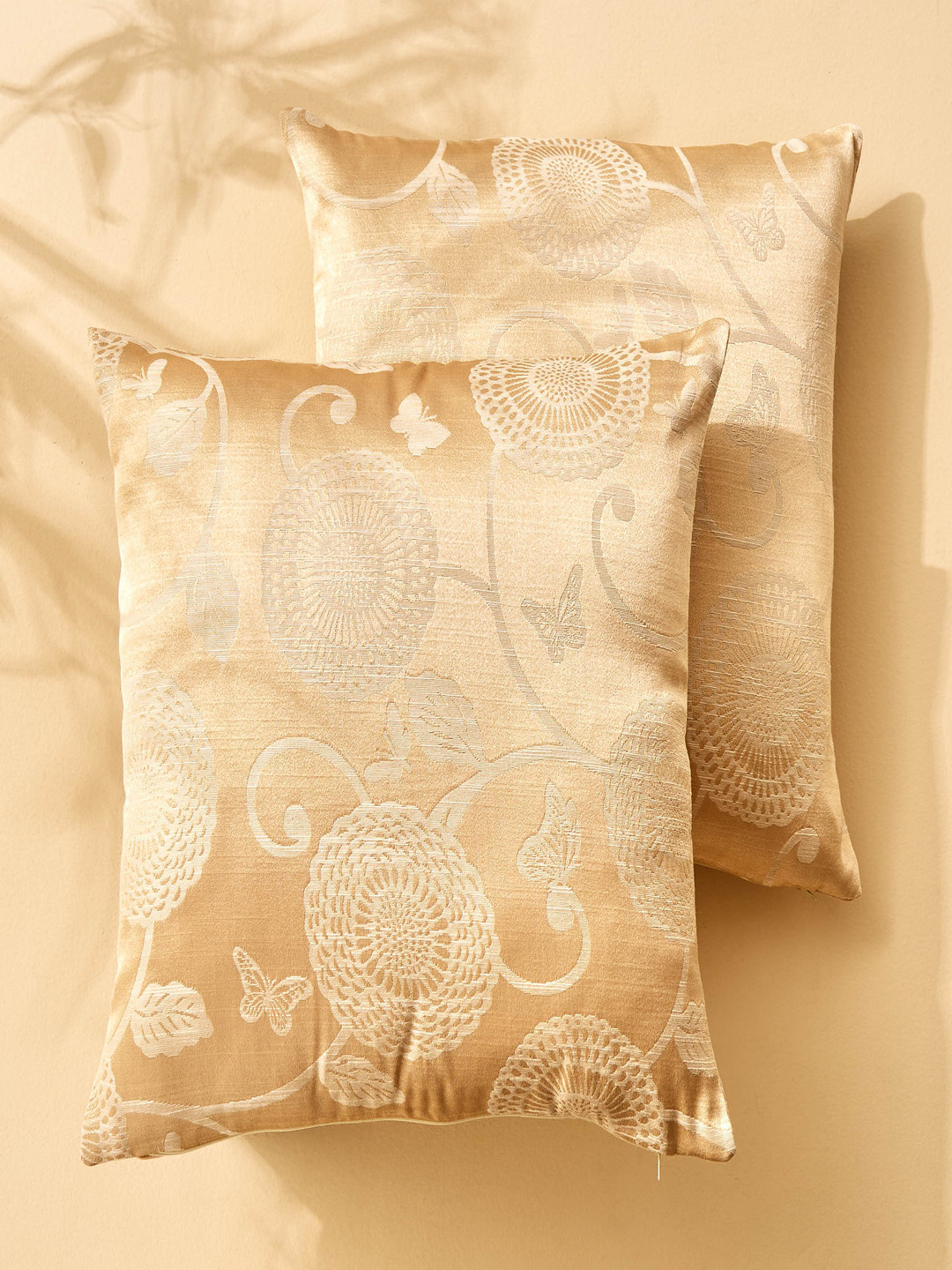 

Home Centre Gold-Toned & White 2 Pieces Floral Square Cushion Covers