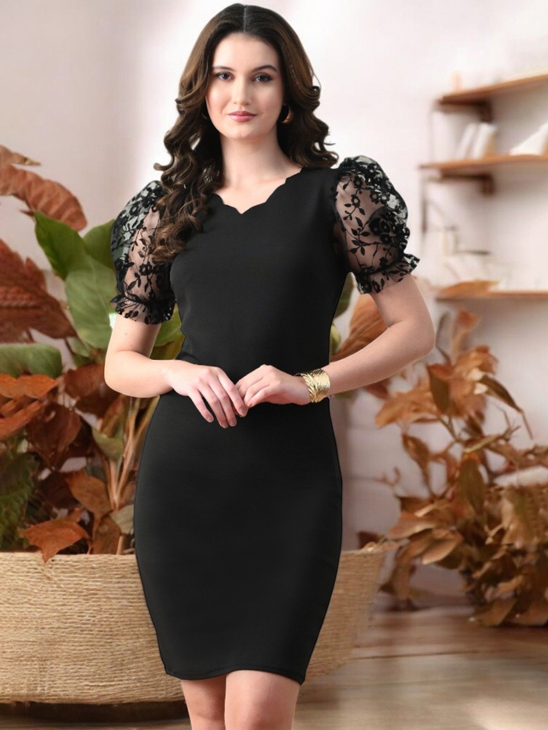 

Arbiter Collection Flutter Sleeve Bodycon Dress, Black