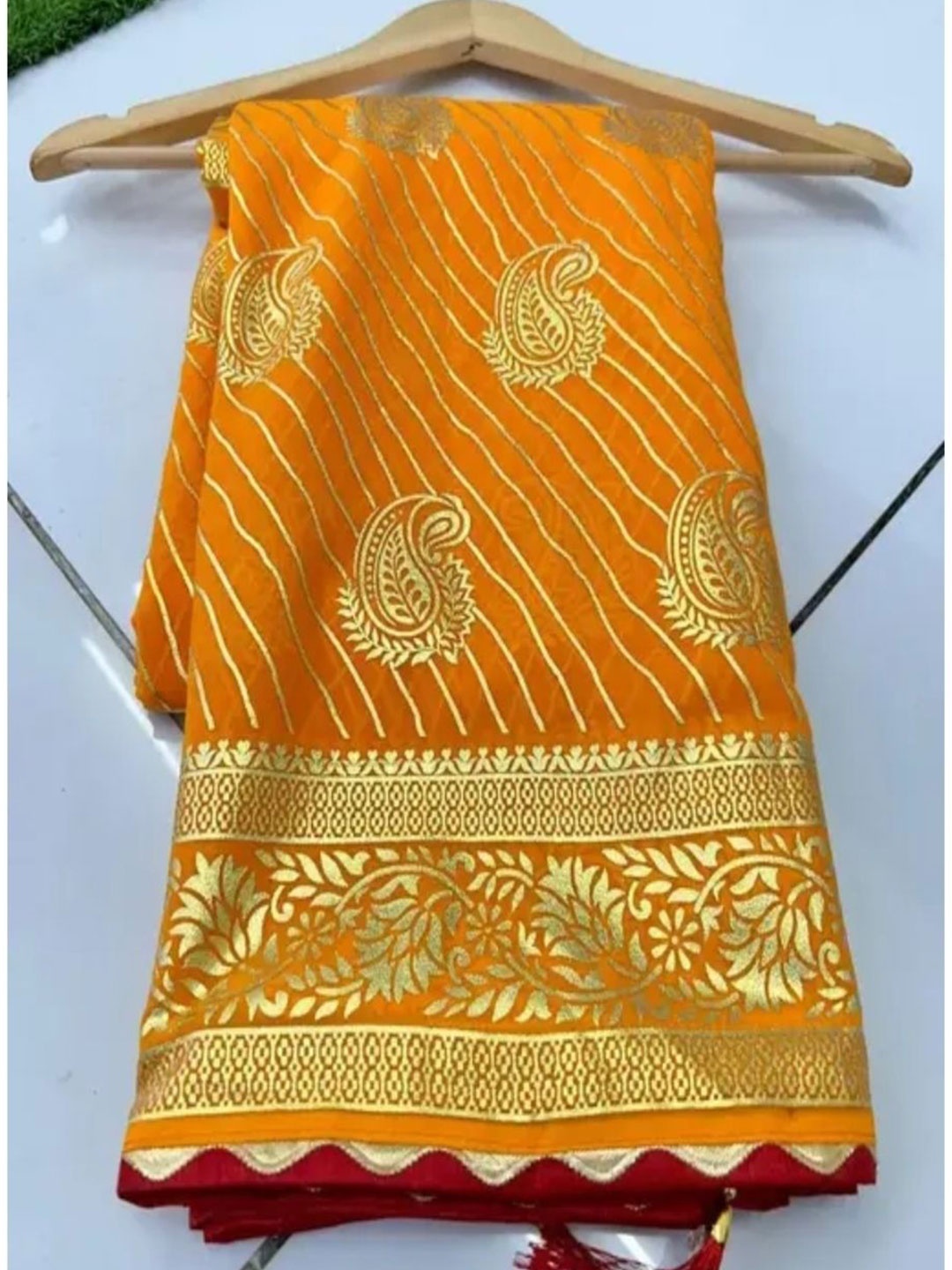 

VRAGI Ethnic Motifs Zari Pure Georgette Saree, Mustard