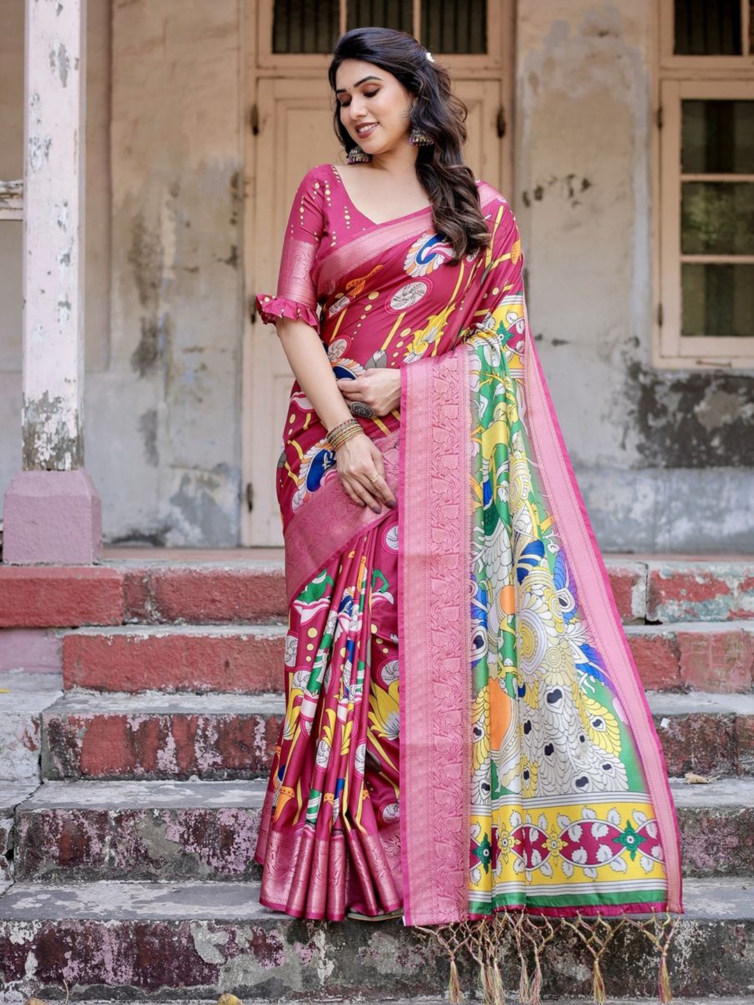 

ALMAARI FASHION Ethnic Motifs Zari Pure Silk Kanjeevaram Saree, Pink