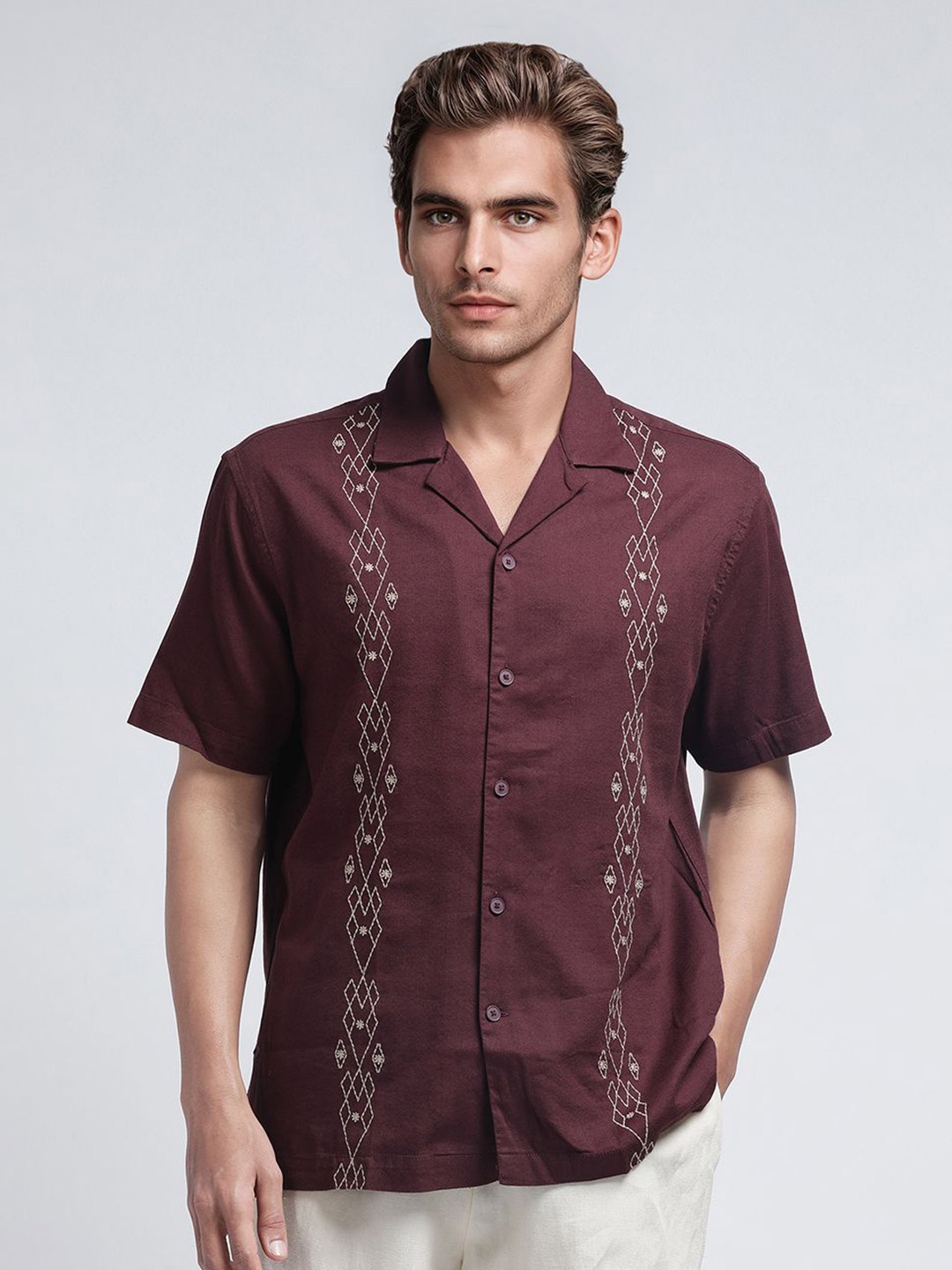 

RARE RABBIT Men Comfort Opaque Casual Shirt, Maroon