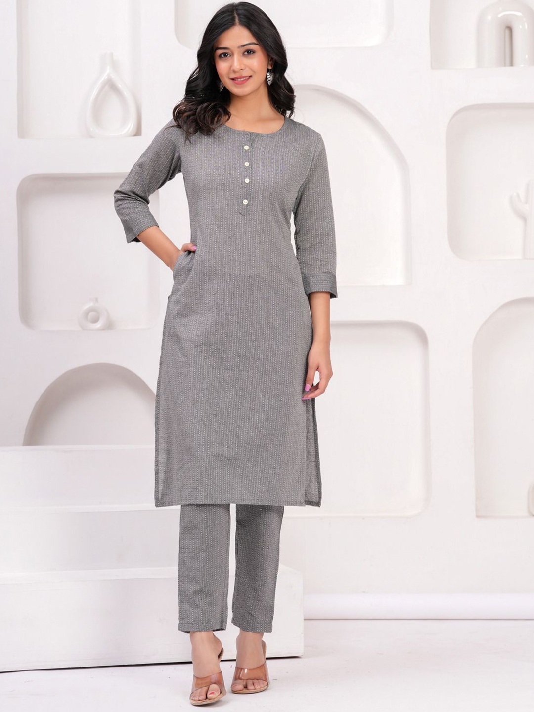 

Sarai Striped Round Neck Kantha Work Pure Cotton Straight Kurta With Trousers, Grey